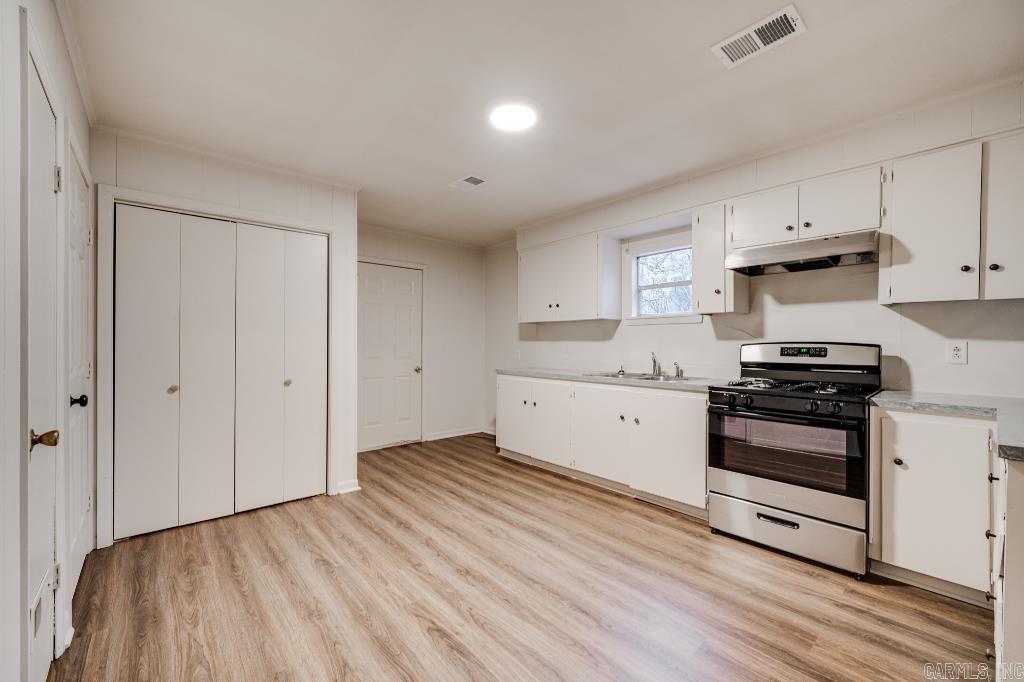 MCNEIL - Residential