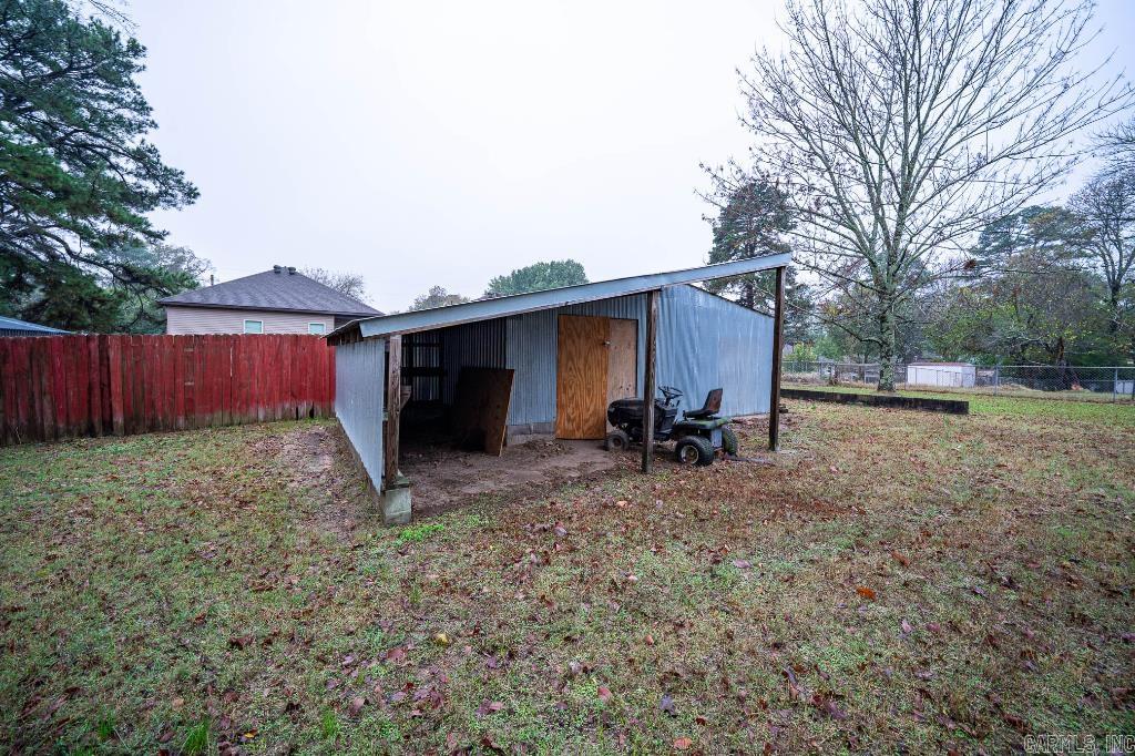 MCNEIL - Residential