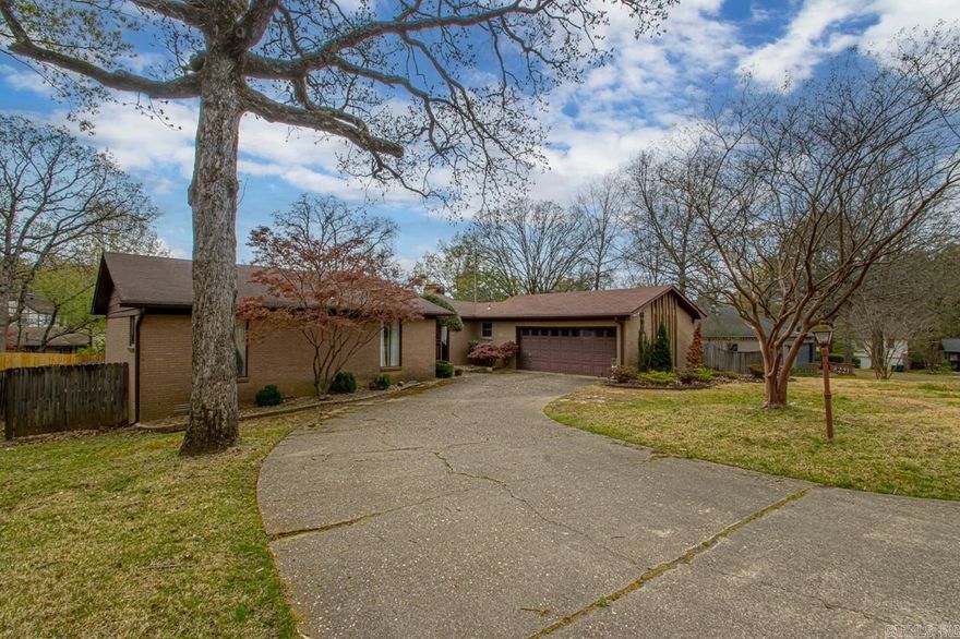 This well-maintained gem offers a fantastic opportunity to own a home with timeless character and a spacious layout, just waiting for your personal touch. Situated in a highly sought-after cul-de-sac, this 3-bedroom, 2-bathroom home features a large vaulted living area, perfect for both relaxing and entertaining.  While the home retains its original charm, it has been meticulously cared for, ensuring the bones are solid and ready for any updates you may envision. The expansive living space with vaulted ceilings creates an open, airy atmosphere, making it feel even larger than its size.  The bedrooms are generously sized, and the two bathrooms offer great functionality. Added convenience includes a whole home generator, providing peace of mind during power outages. The home’s prime location offers peace and privacy while still being conveniently close to shopping, schools, and parks. Whether you're looking to update or simply move in and enjoy, this home provides a wonderful foundation for your next chapter.  HVAC: 2009