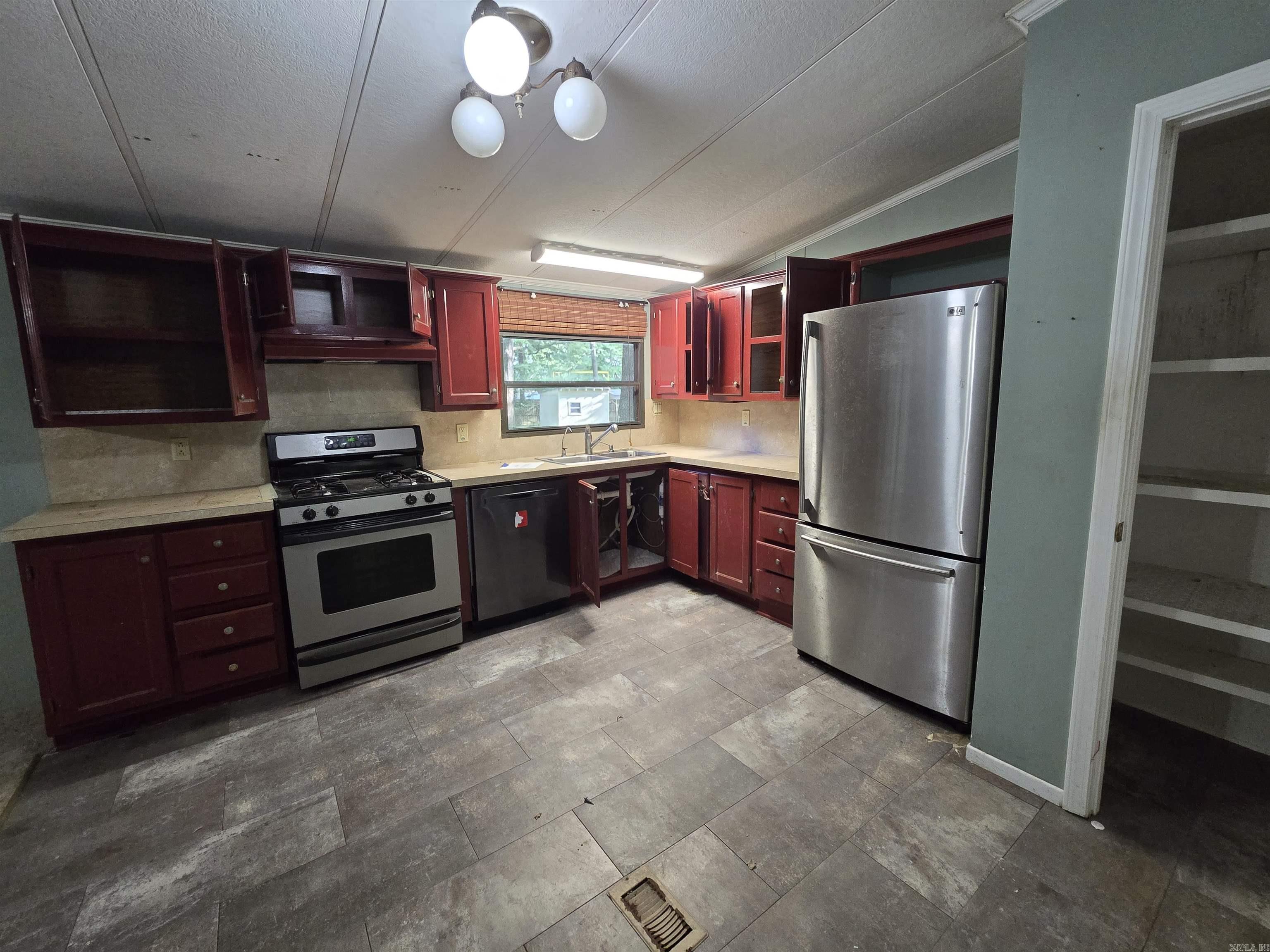 Roberts & Flanagin - Residential