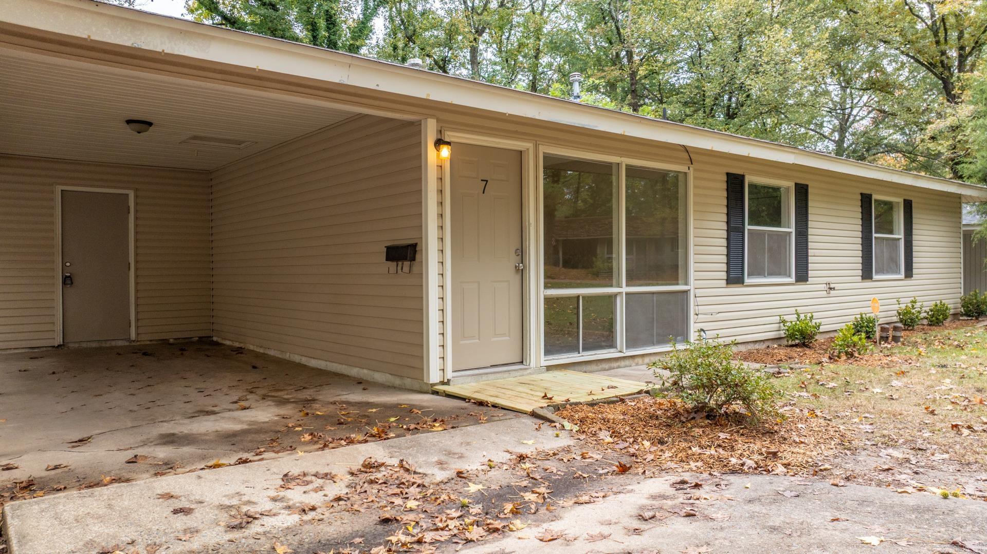 MEADOWCLIFF - Residential