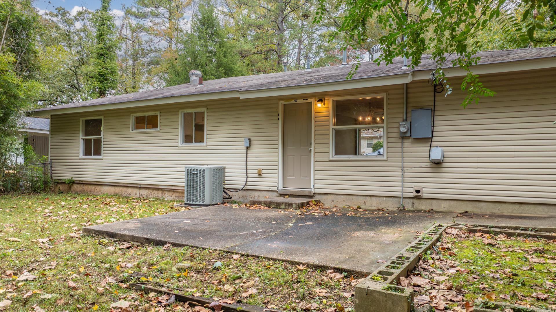 MEADOWCLIFF - Residential