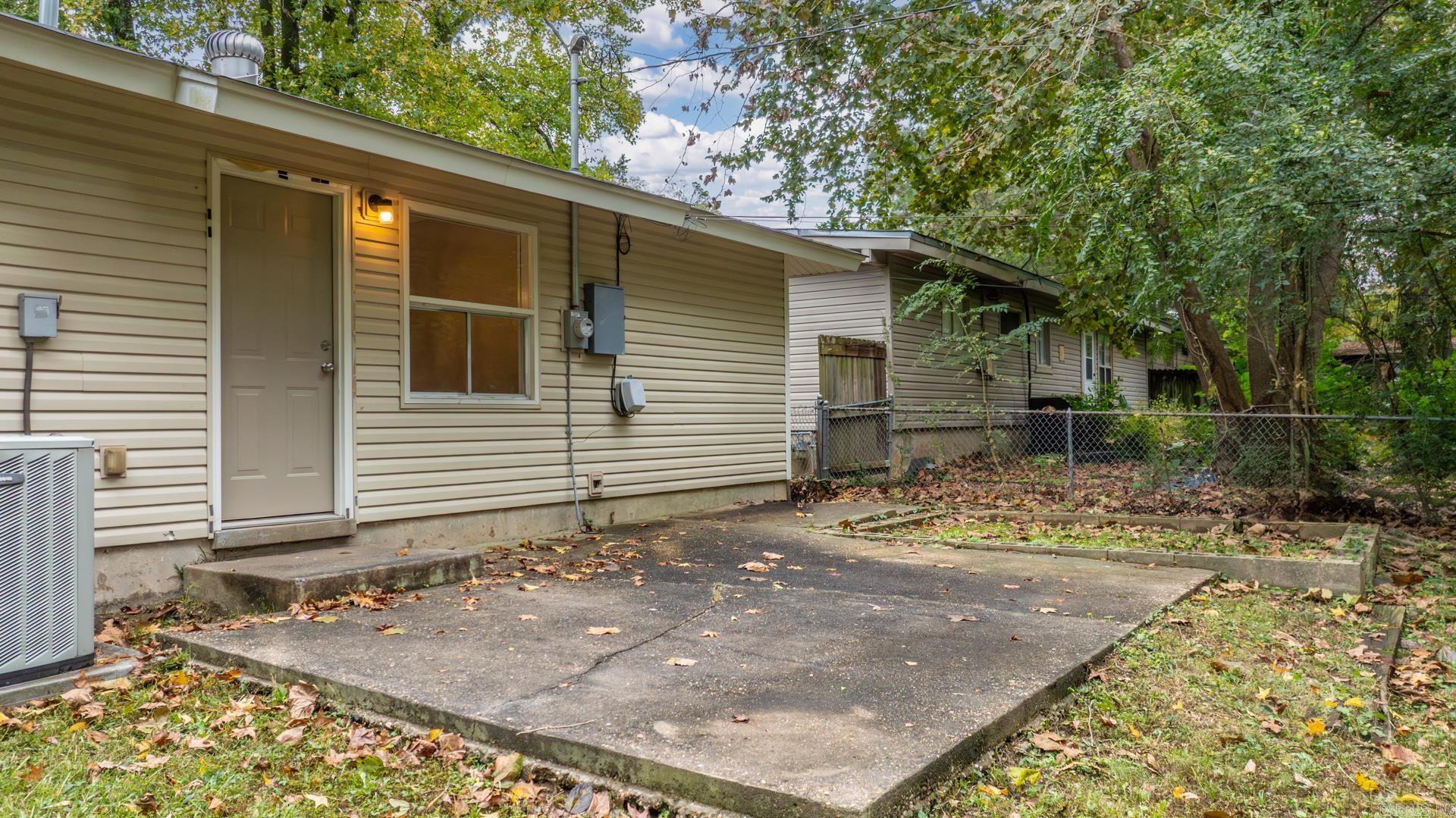 MEADOWCLIFF - Residential