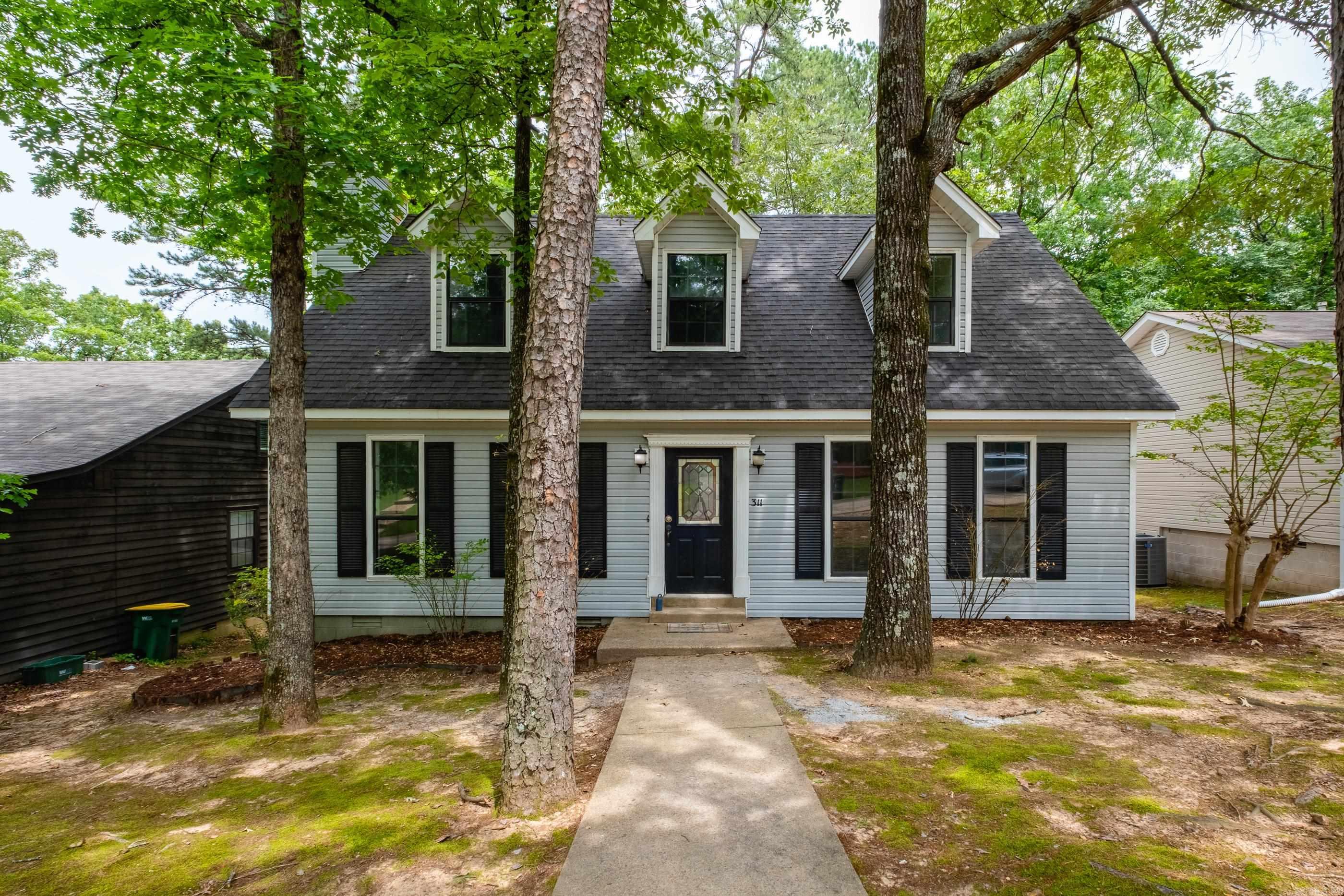 Beautifully remodeled home in West Little Rock! This fully remodeled home is move-in ready and perfectly located near all the amenities West Little Rock has to offer. Recent upgrades in 2025 include brand new AC unit, fresh paint, modern fixtures, updted hardware, new butcher block countertops, and new flooring throughout. Enjoy the outdoors on the huge deck added in 2021. A new furnace was installed in 2024 for efficiency. Just around the corner, you'll find the Parkway Place neighborhood amenities - including a pool, tennis courts and clubhouse - ready for you to join!