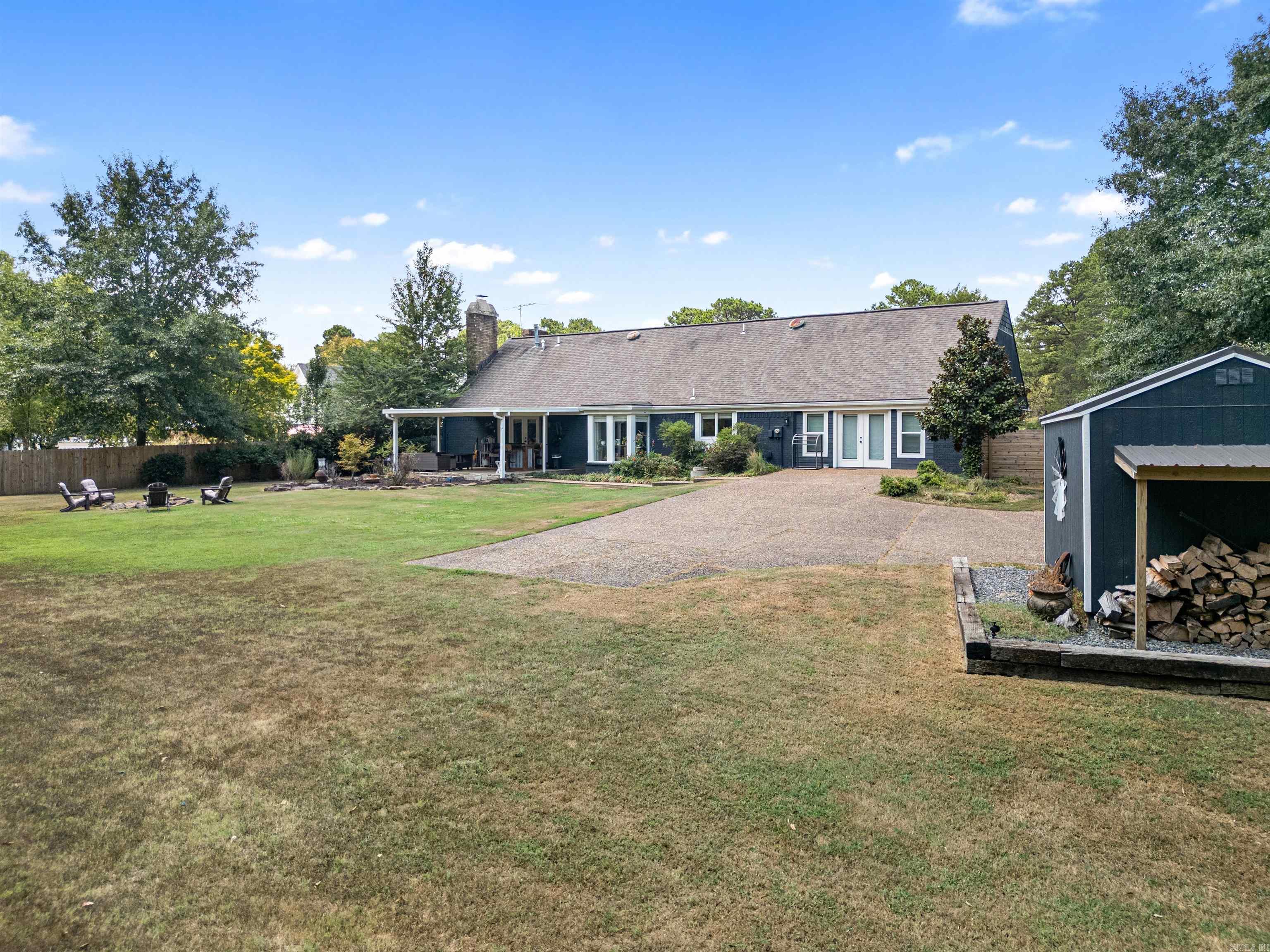 WEST POINT - Residential