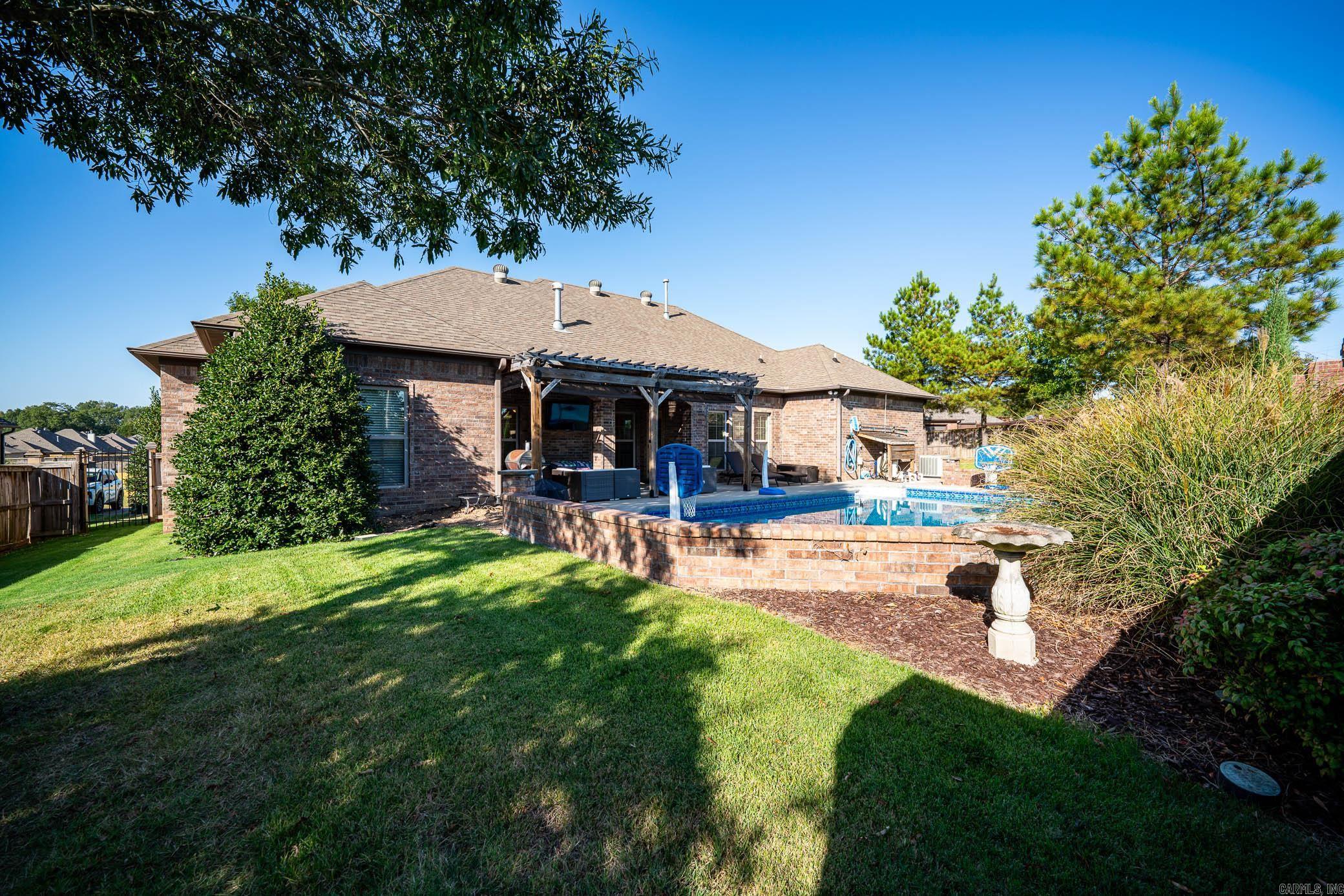 CHAPEL CREEK - Residential