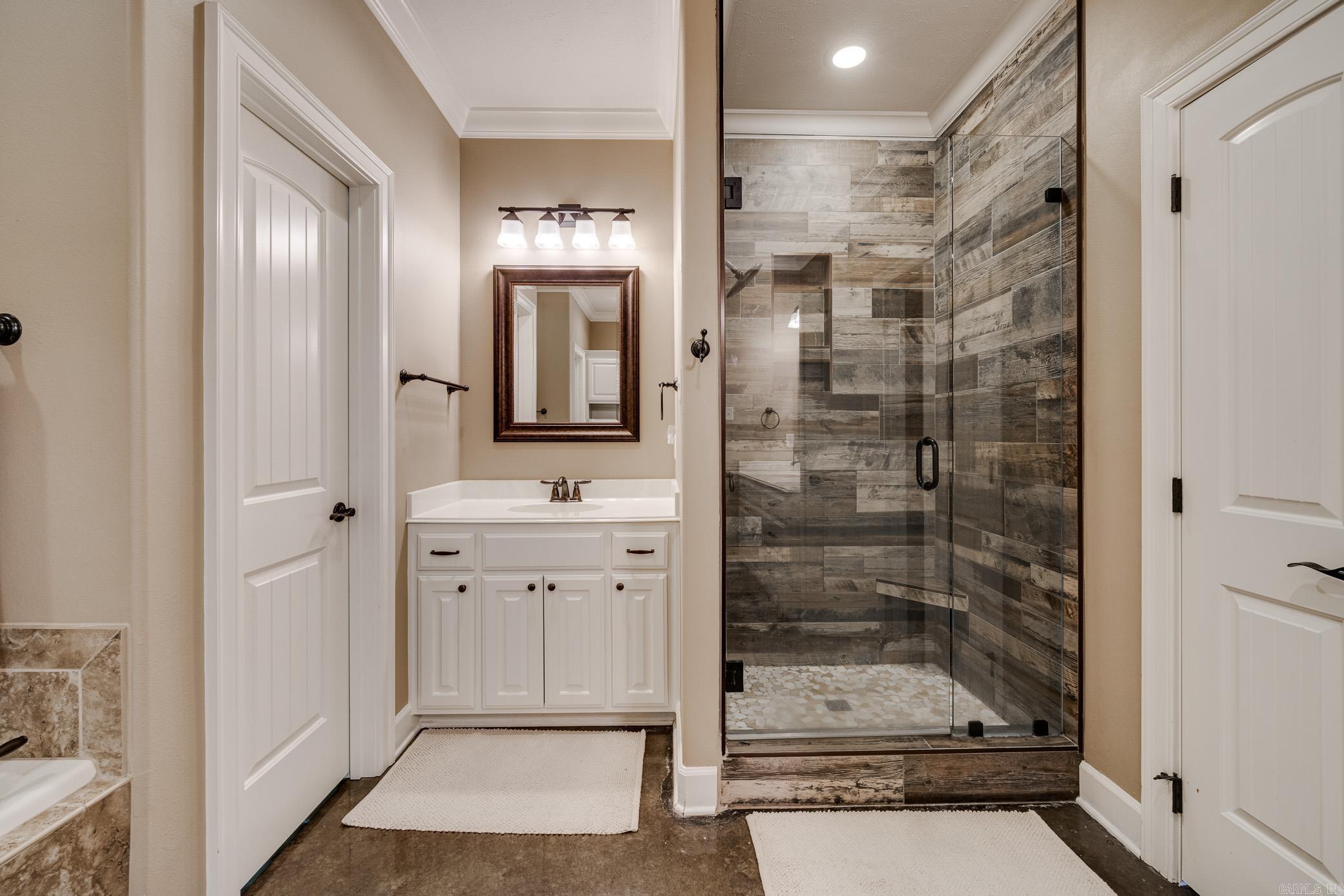 CHAPEL CREEK - Residential