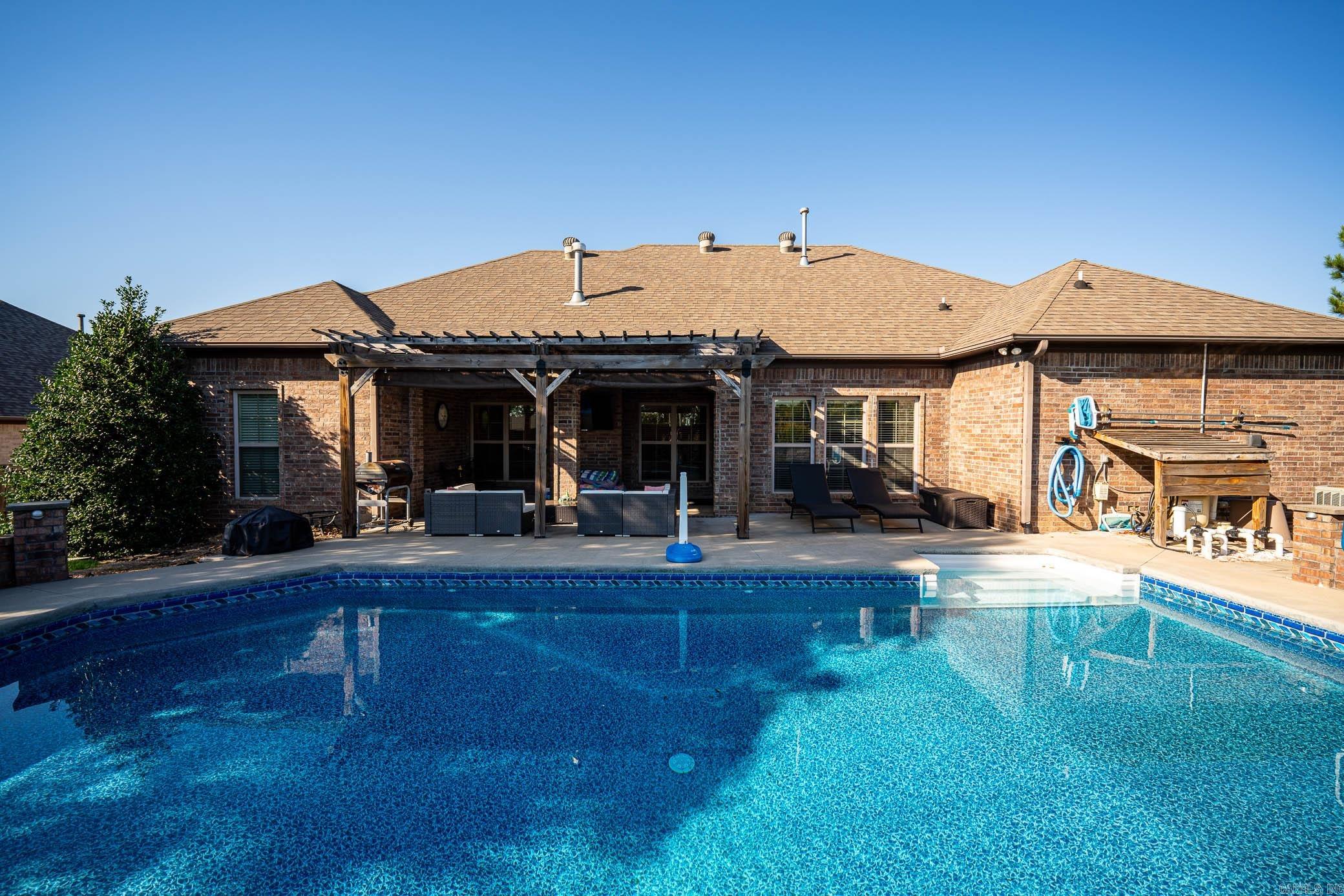 CHAPEL CREEK - Residential