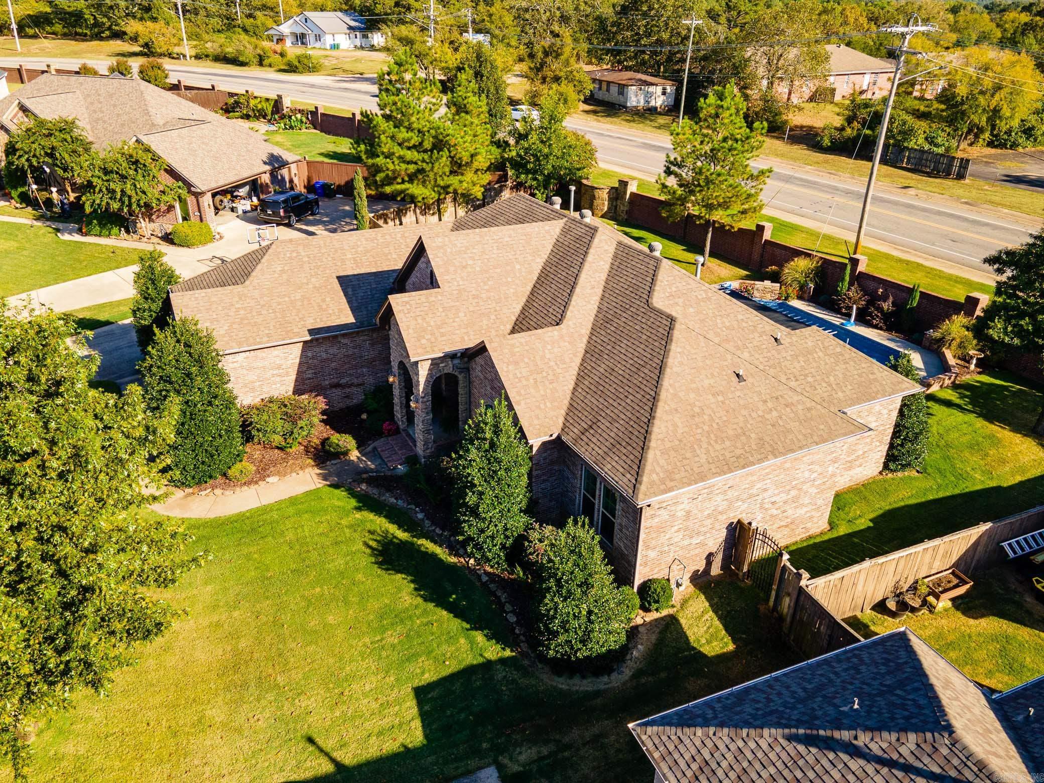 CHAPEL CREEK - Residential