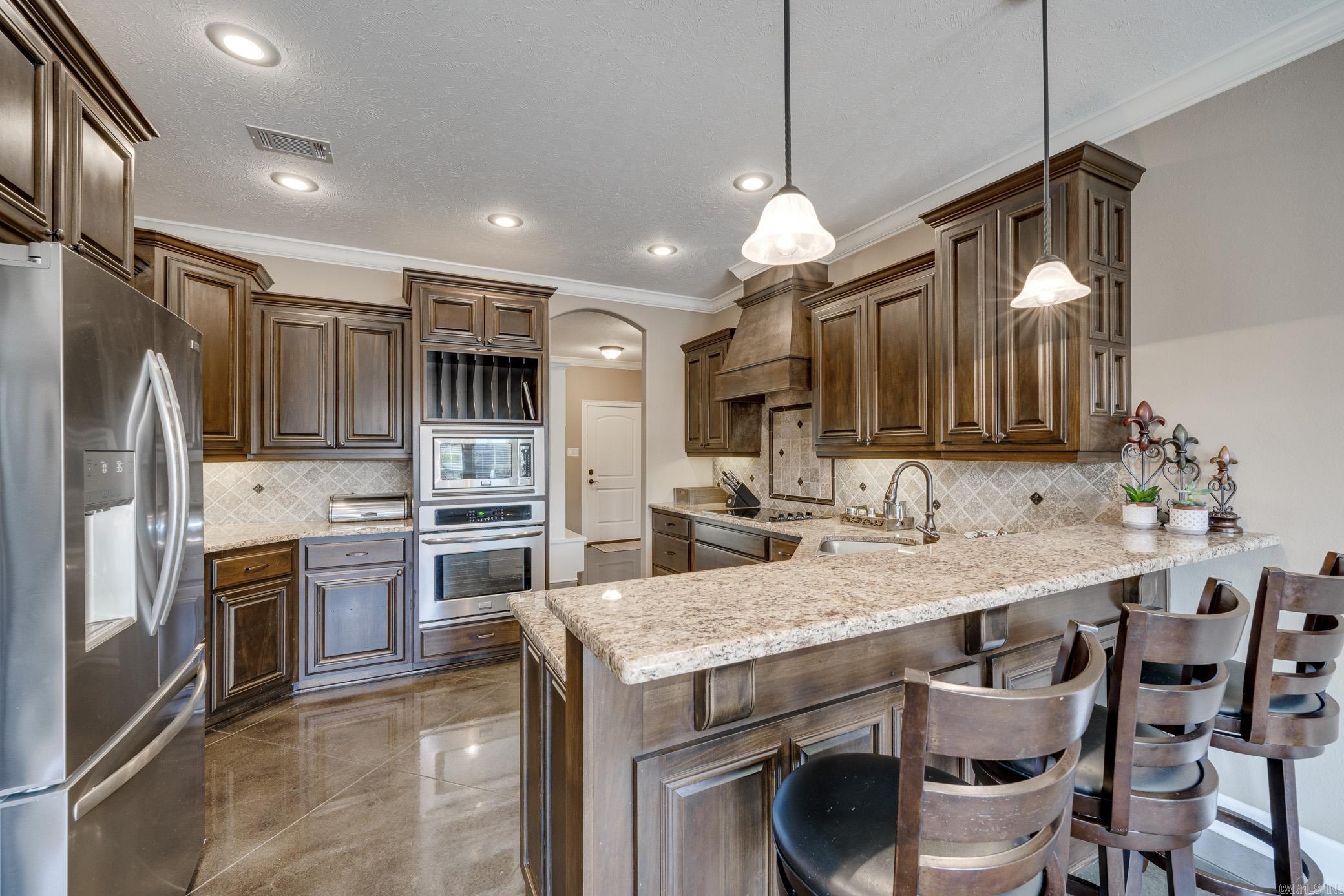 CHAPEL CREEK - Residential