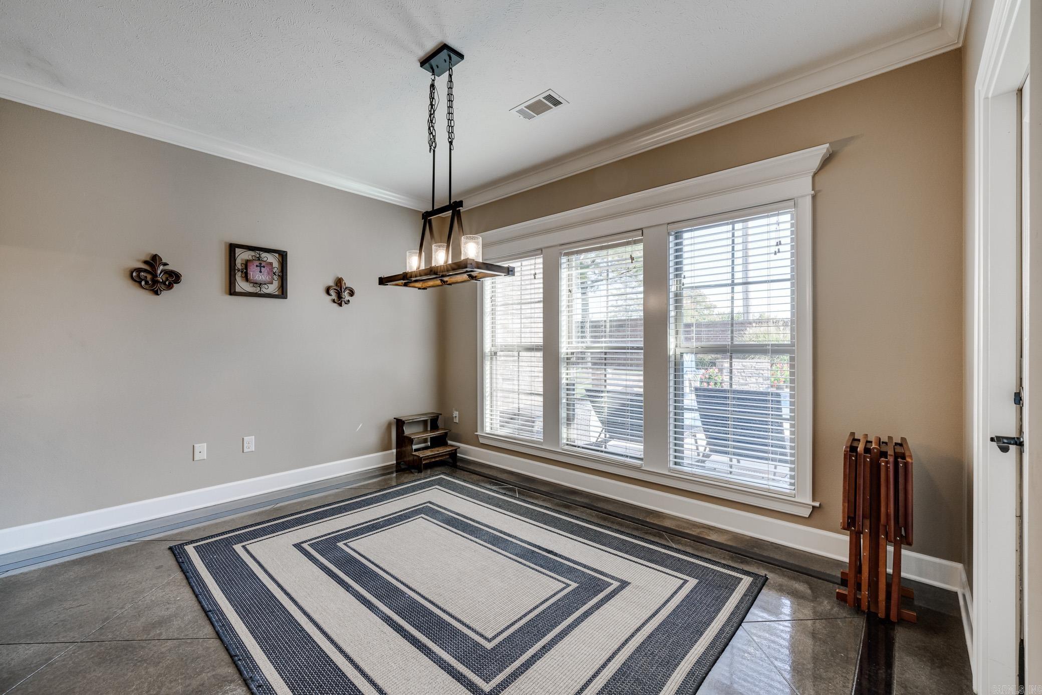 CHAPEL CREEK - Residential
