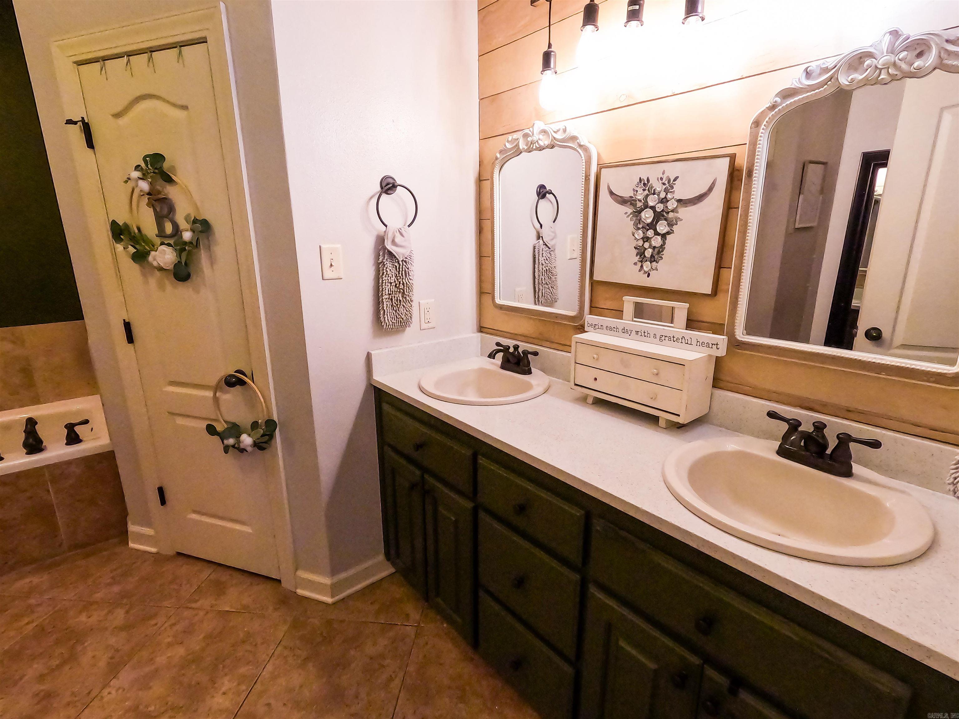 Oliver Place - Residential