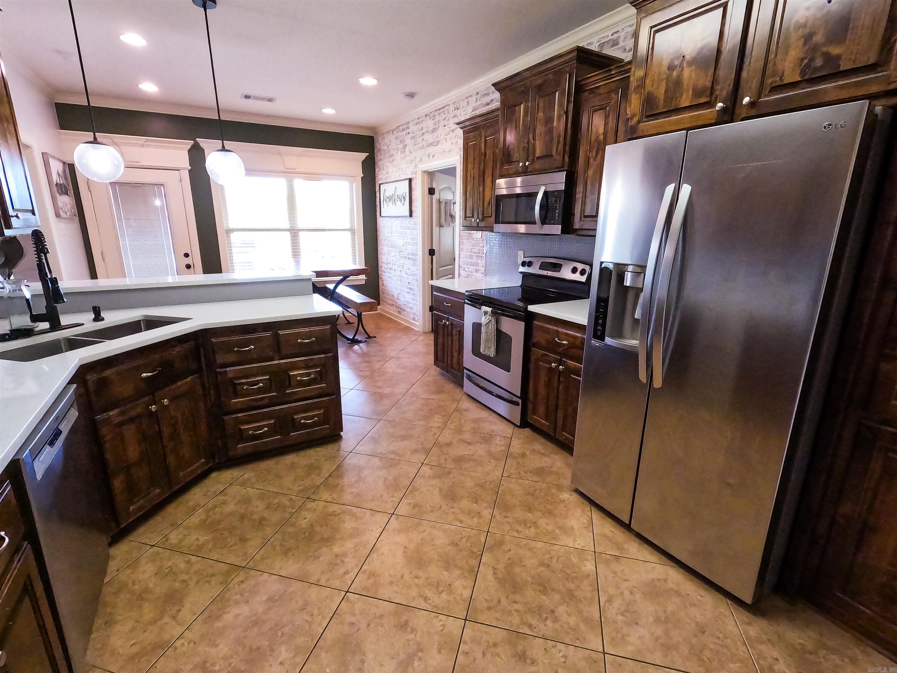 Oliver Place - Residential