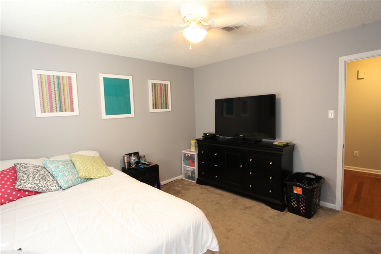 BAINBRIDGE - Residential