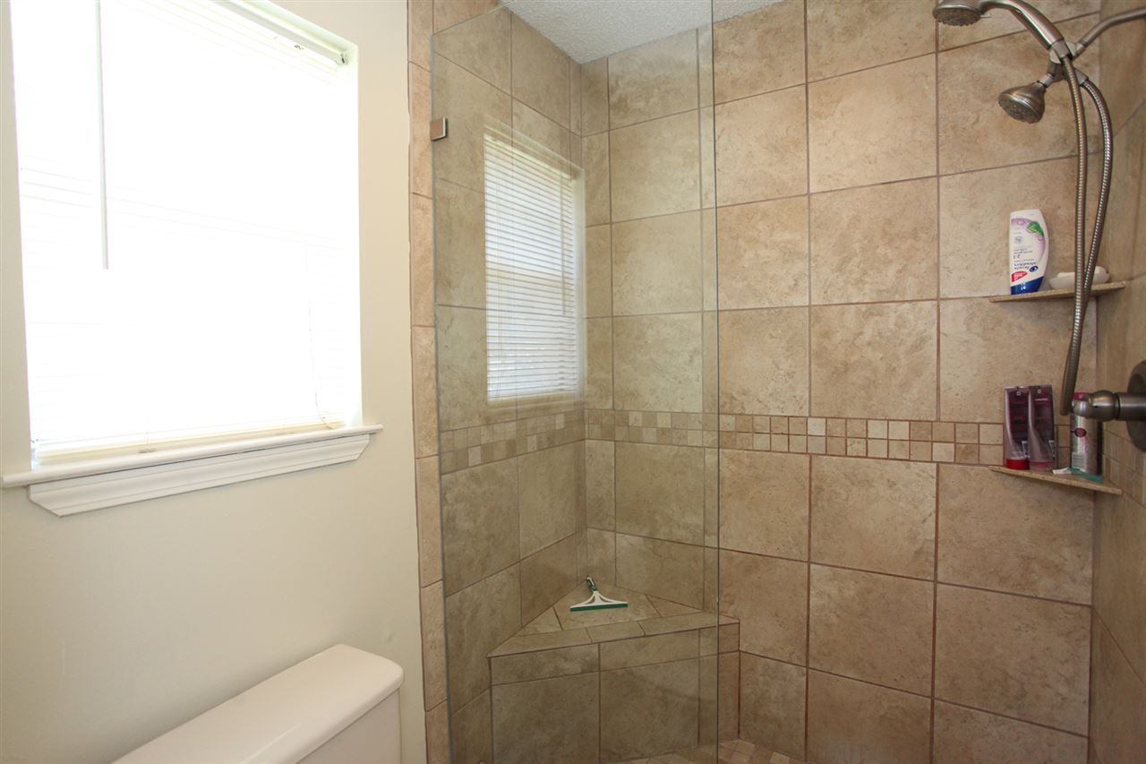 BAINBRIDGE - Residential