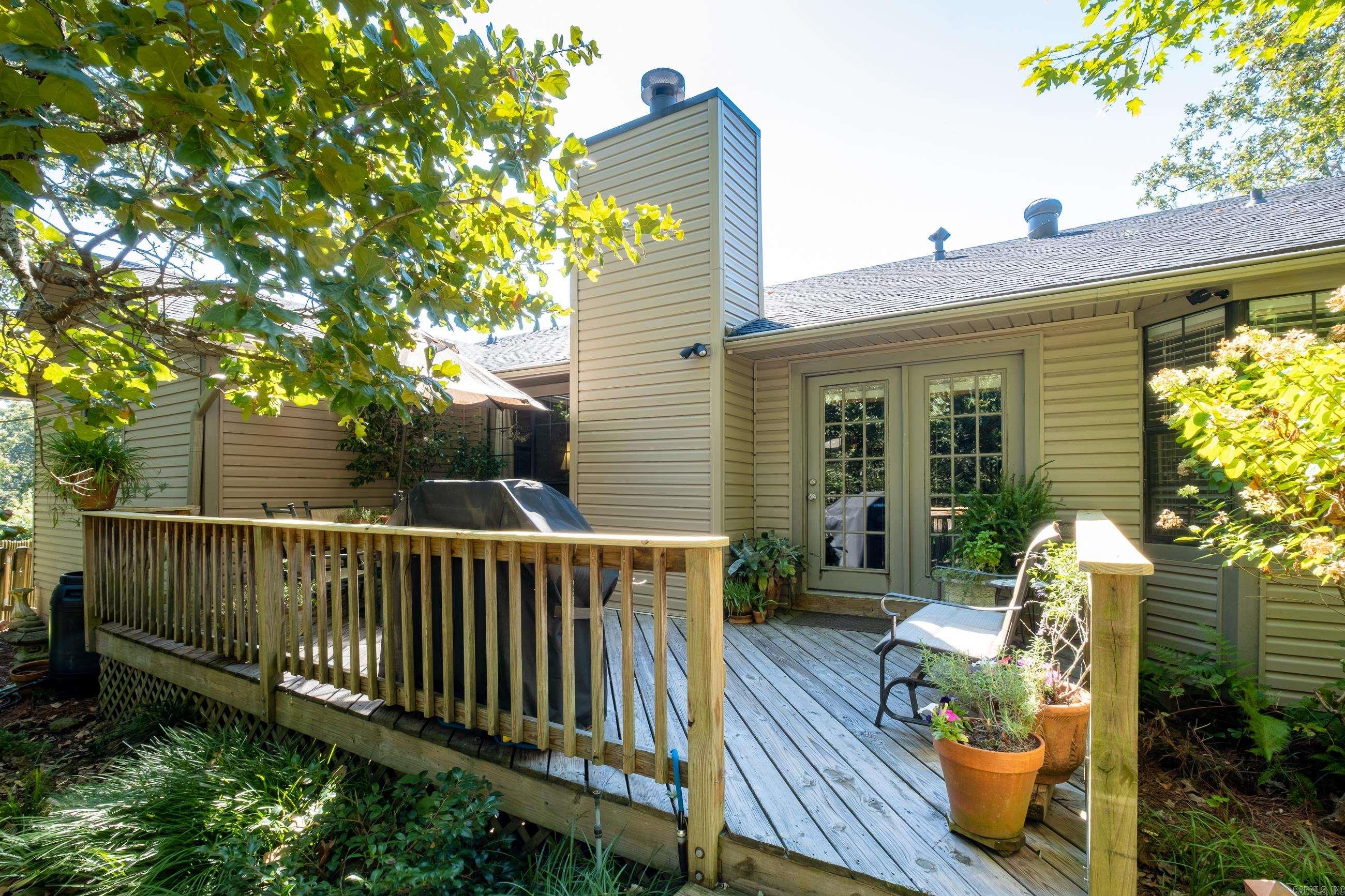 PLEASANT VIEW - Residential