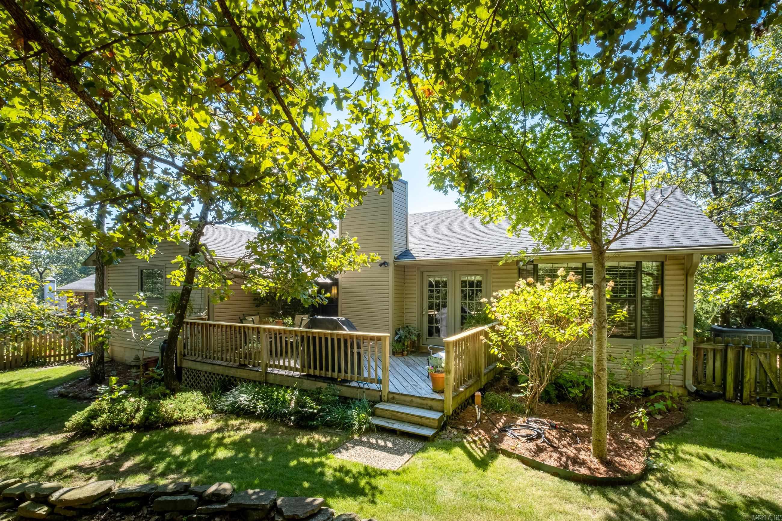 PLEASANT VIEW - Residential