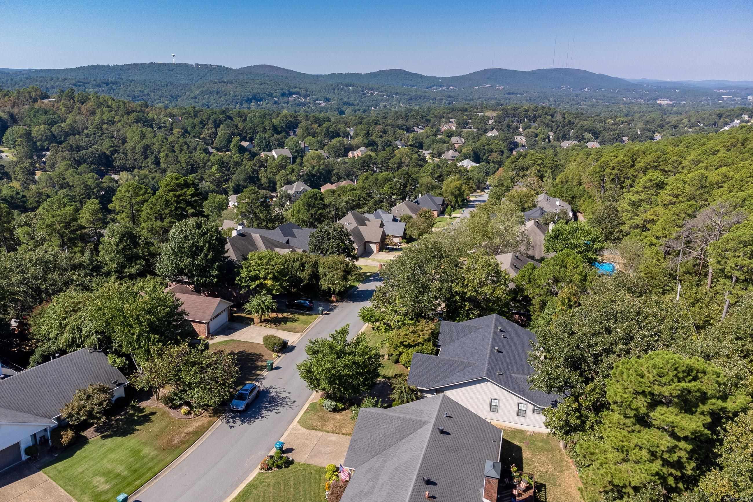 PLEASANT VIEW - Residential