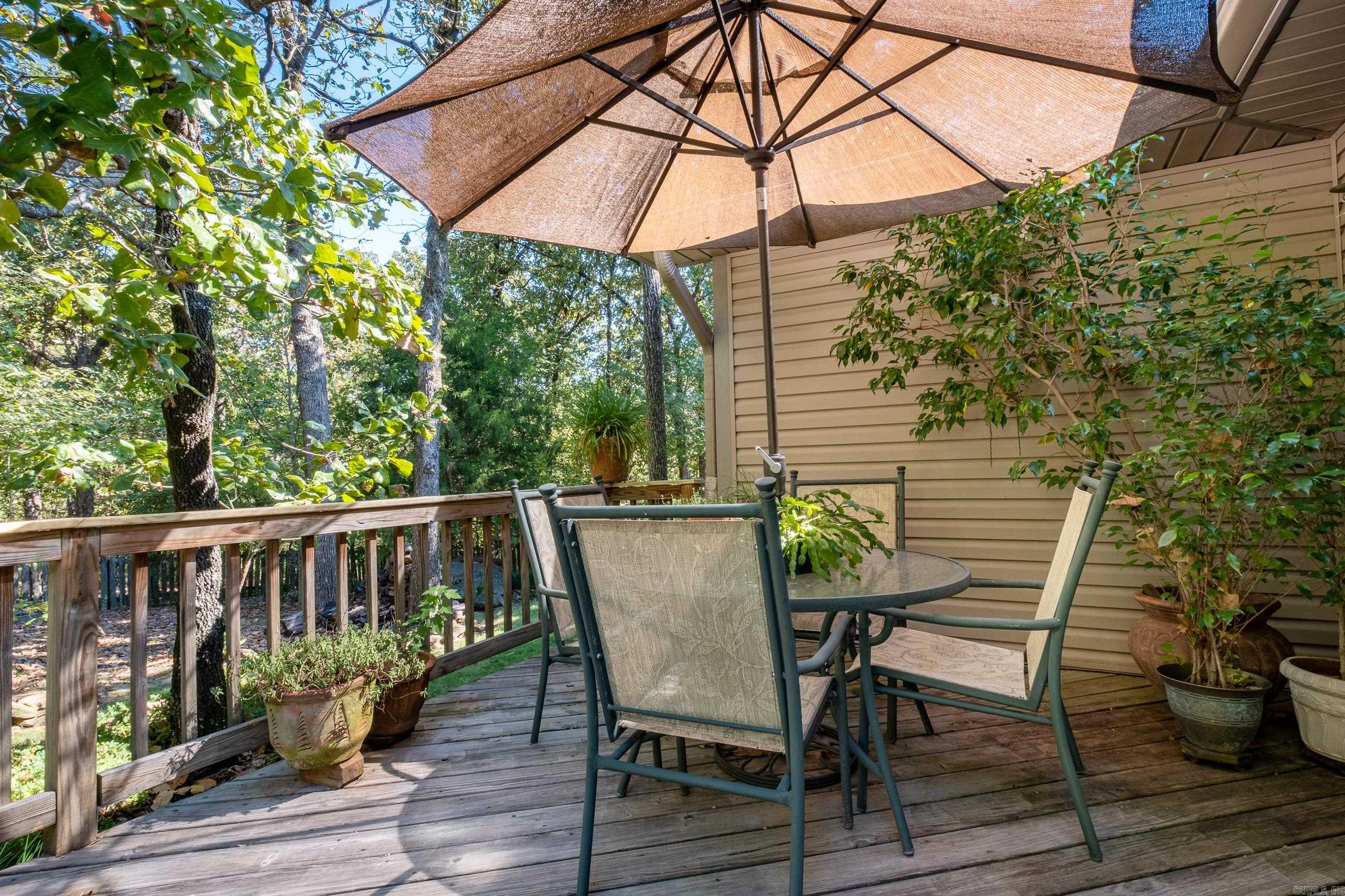 PLEASANT VIEW - Residential