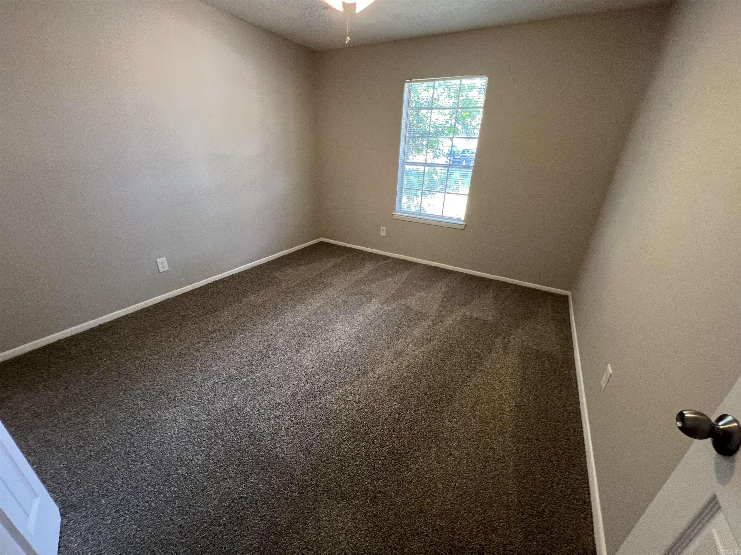 COUNTRY WOOD - Residential