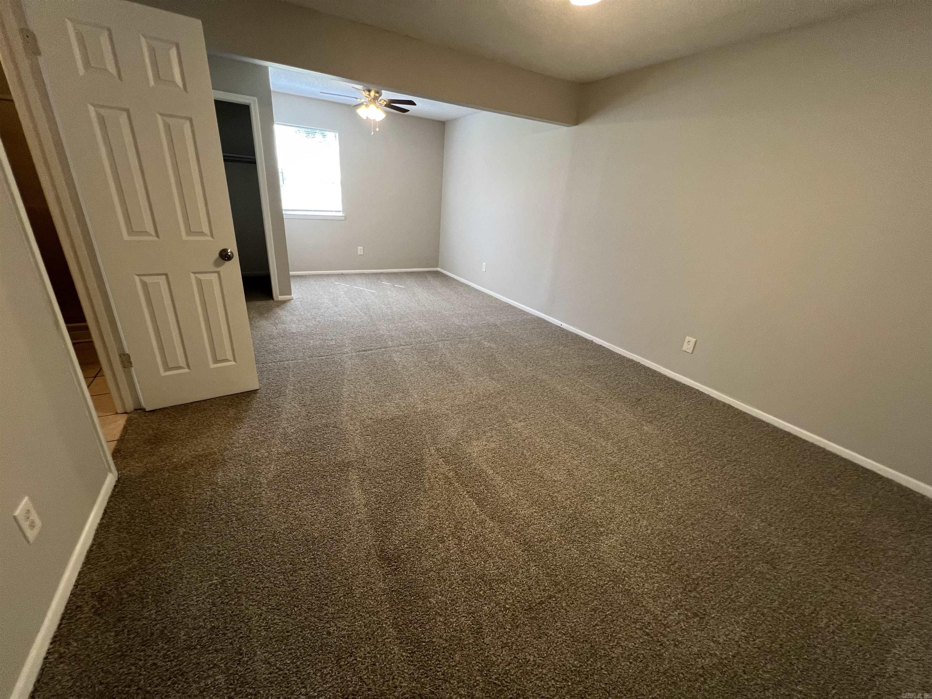 COUNTRY WOOD - Residential