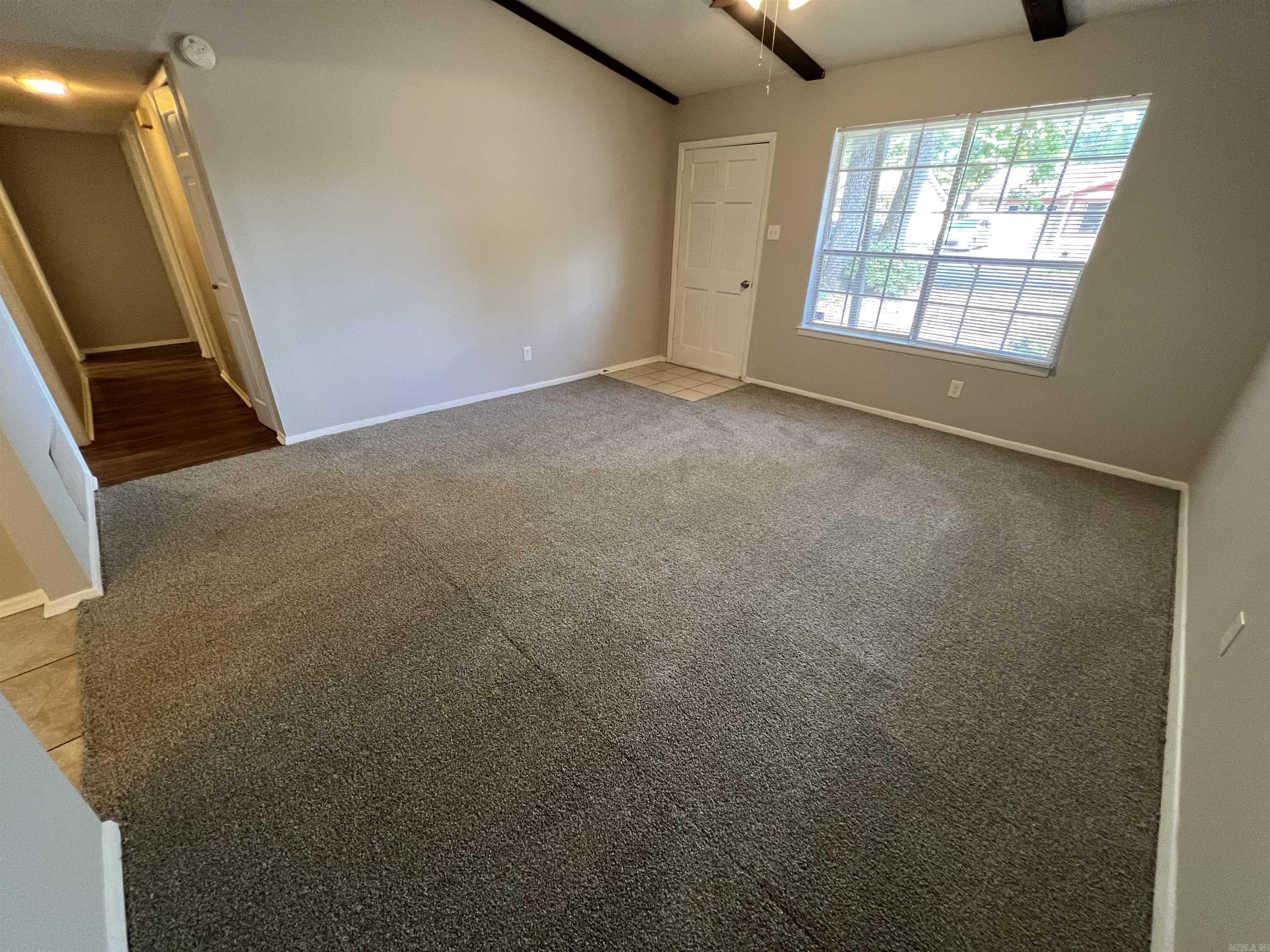 COUNTRY WOOD - Residential