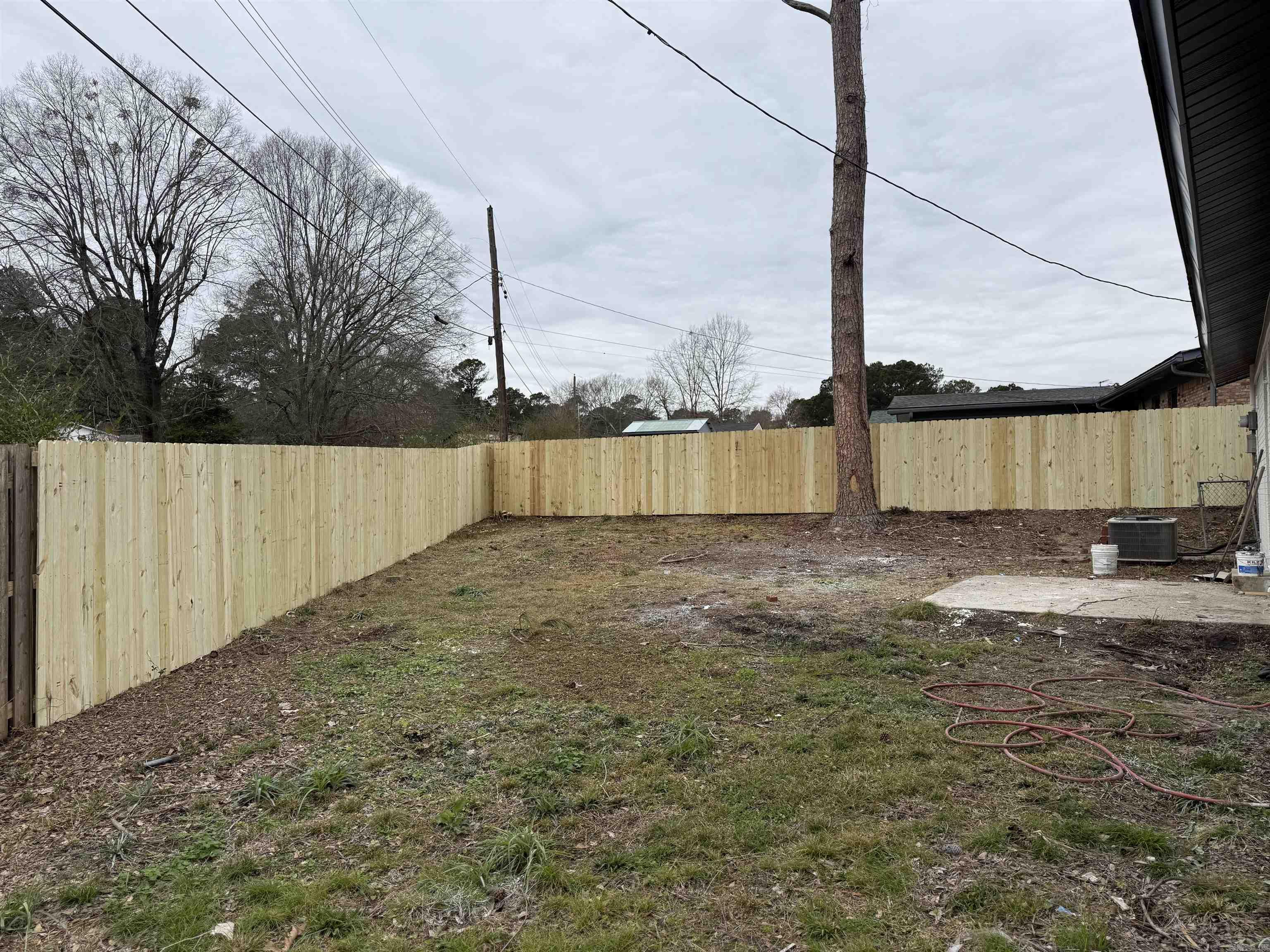 COUNTRY CLUB TERRACE - Residential