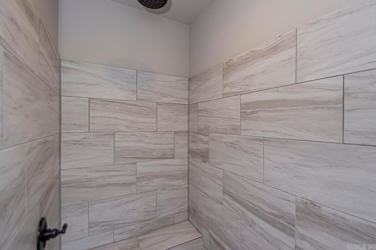 AVILLA HILLS - Residential