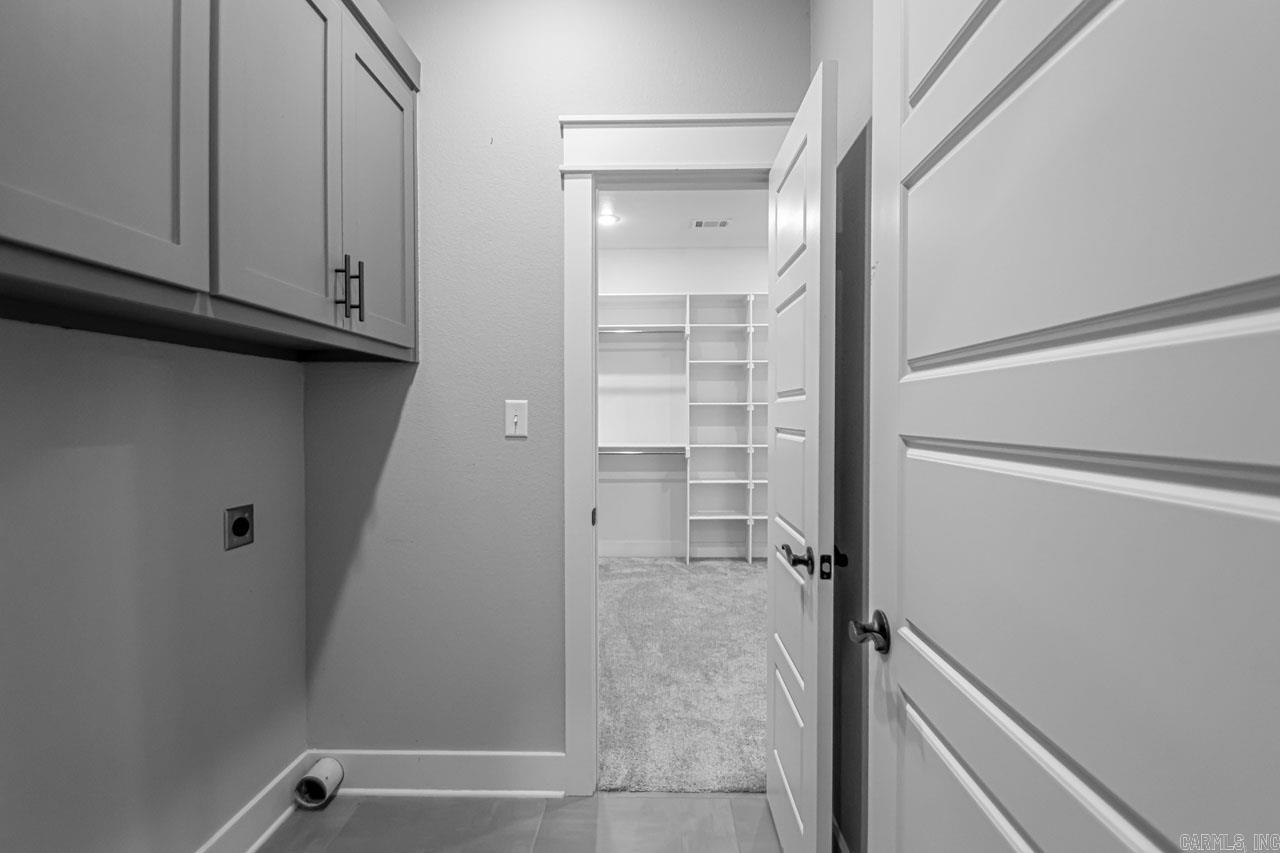 AVILLA HILLS - Residential