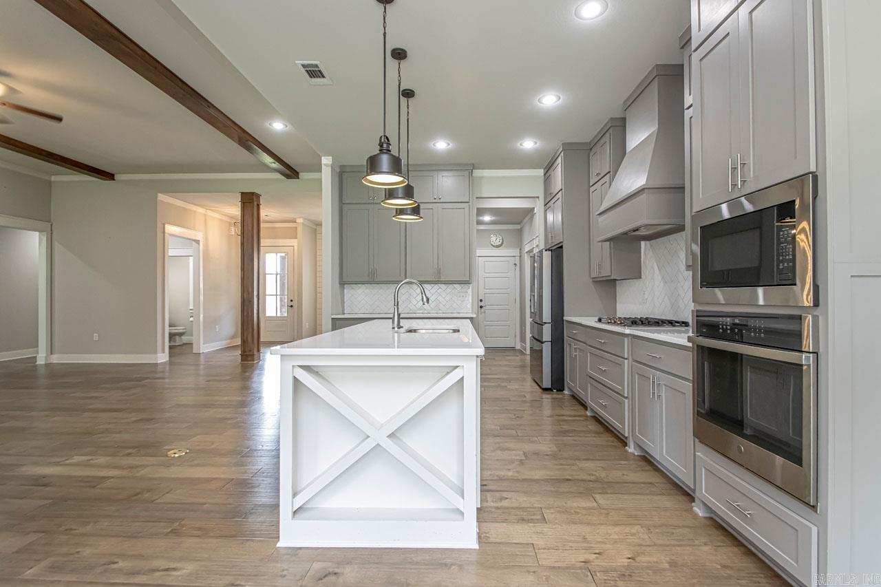 AVILLA HILLS - Residential