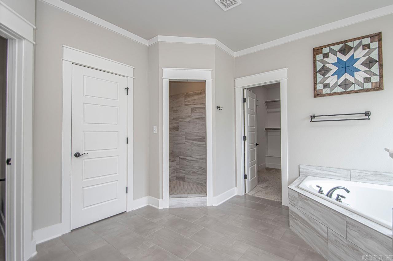 AVILLA HILLS - Residential