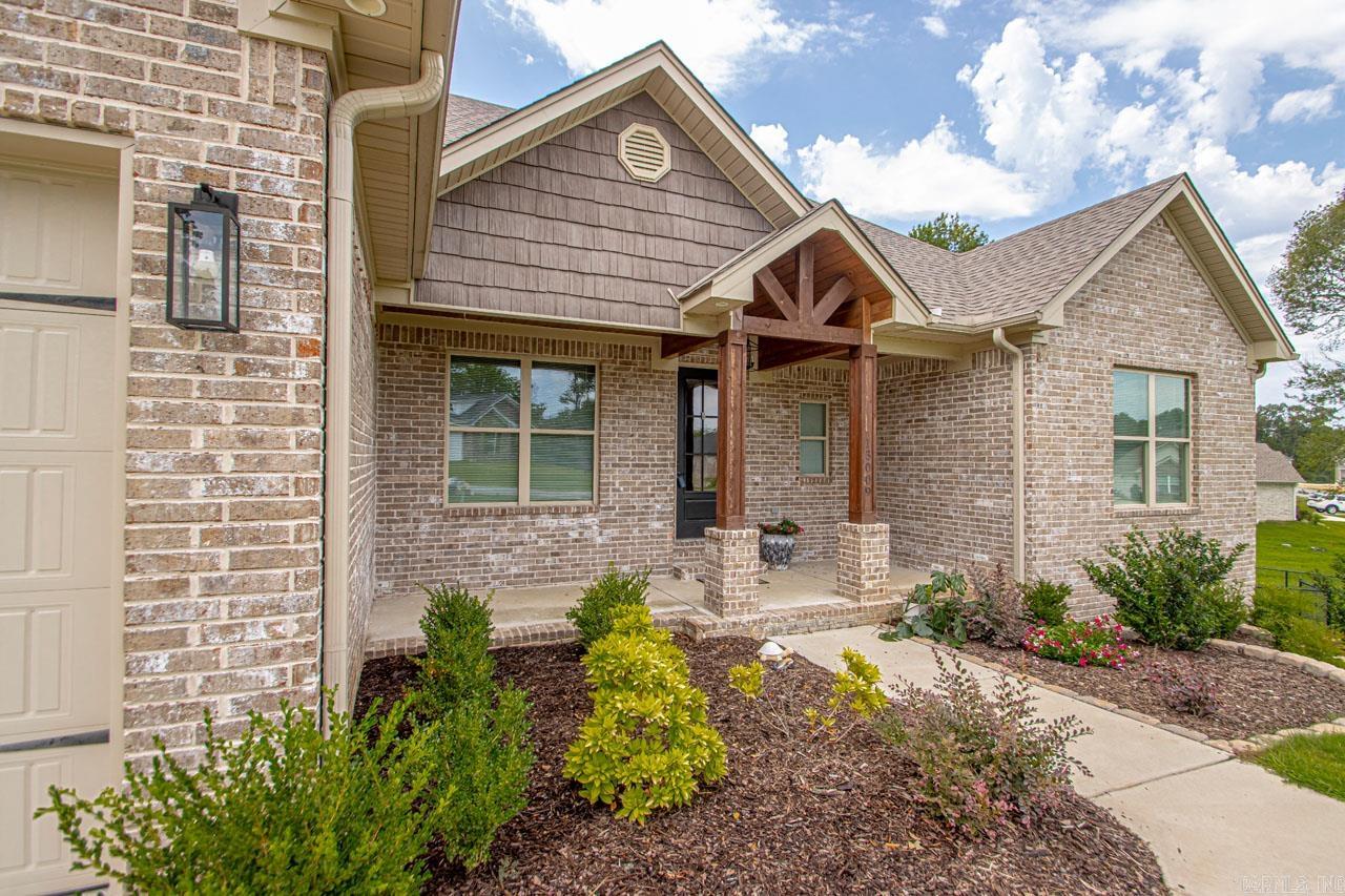 AVILLA HILLS - Residential