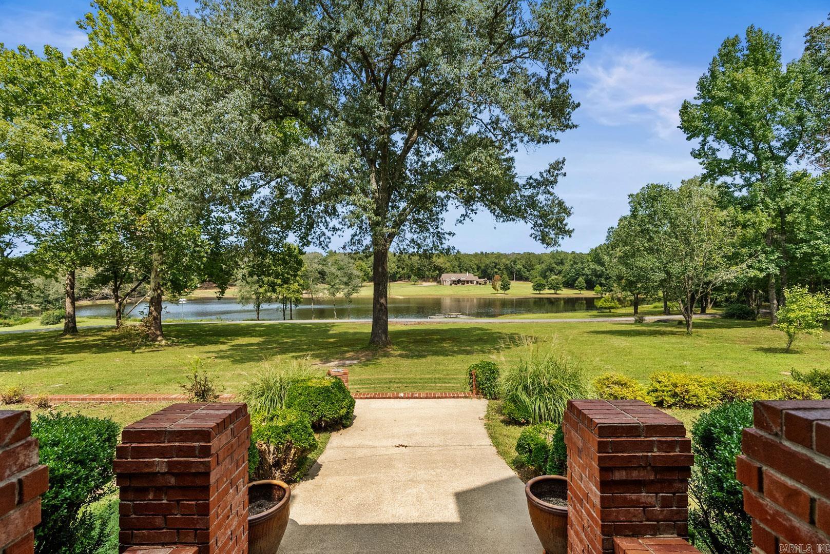 DEER MEADOW - Residential