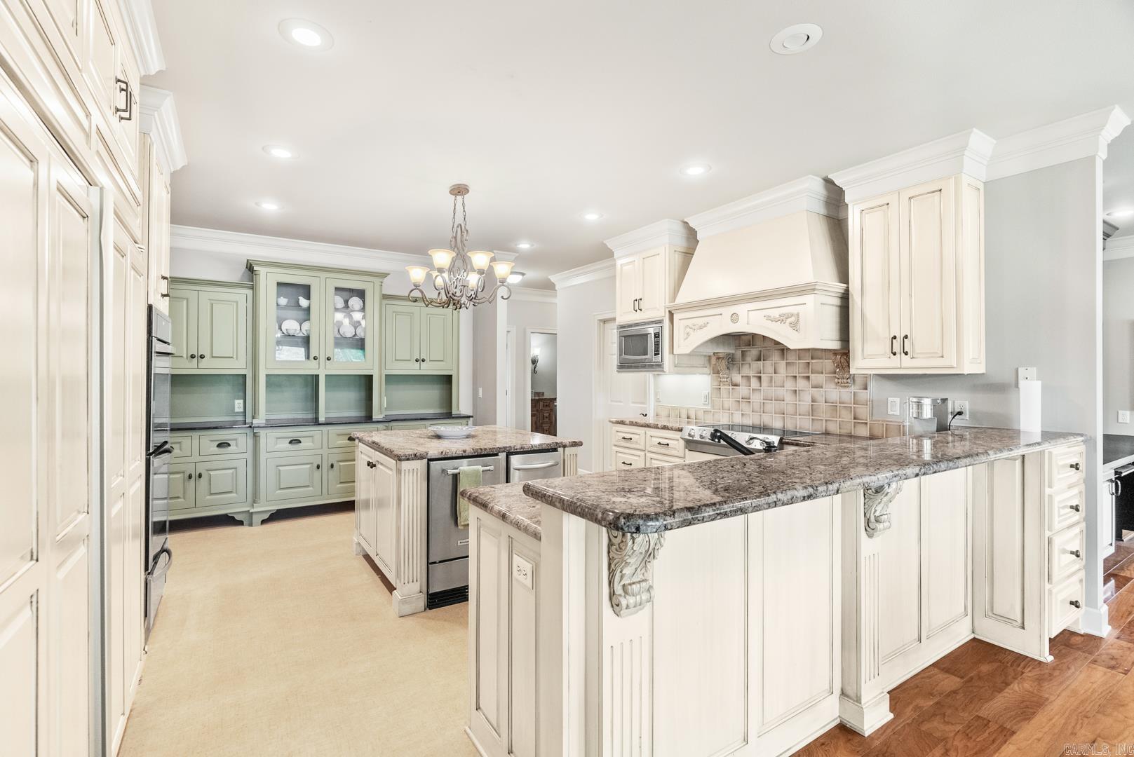DEER MEADOW - Residential
