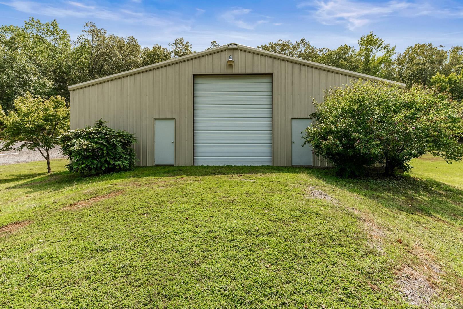 DEER MEADOW - Residential