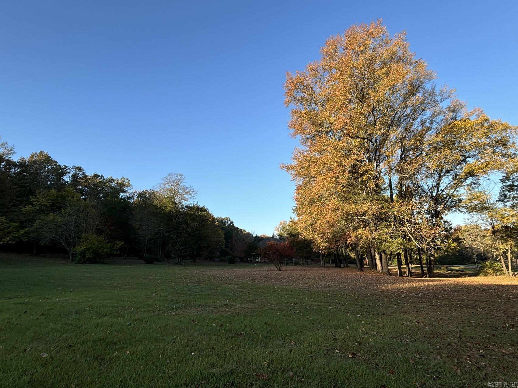 DEER MEADOW - Residential