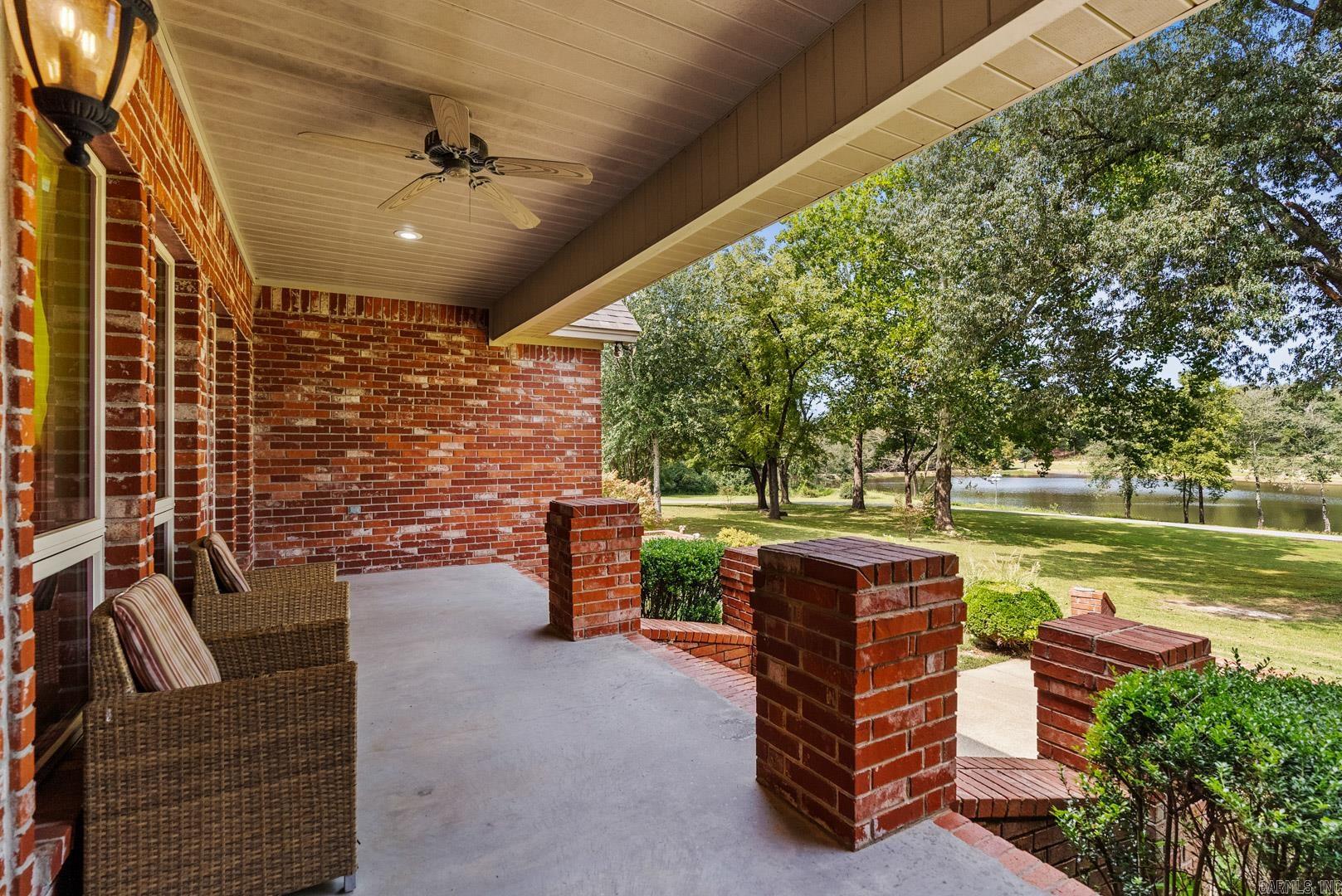 DEER MEADOW - Residential