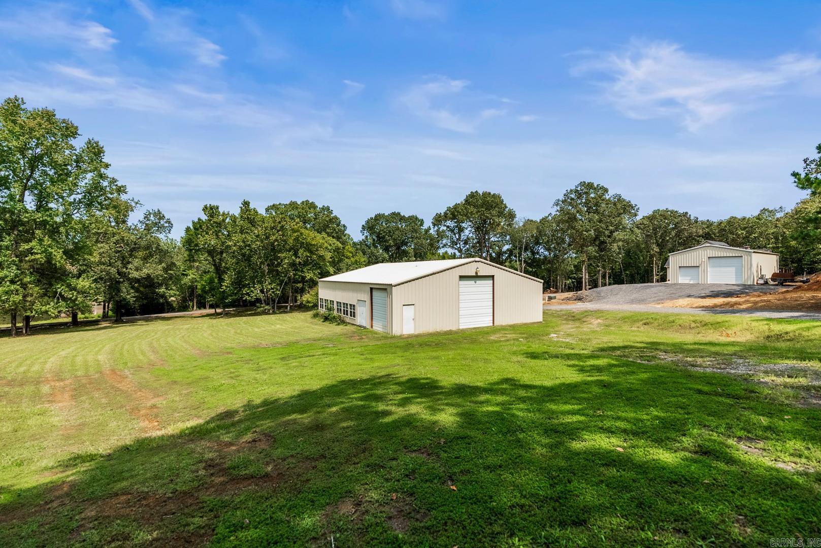 DEER MEADOW - Residential