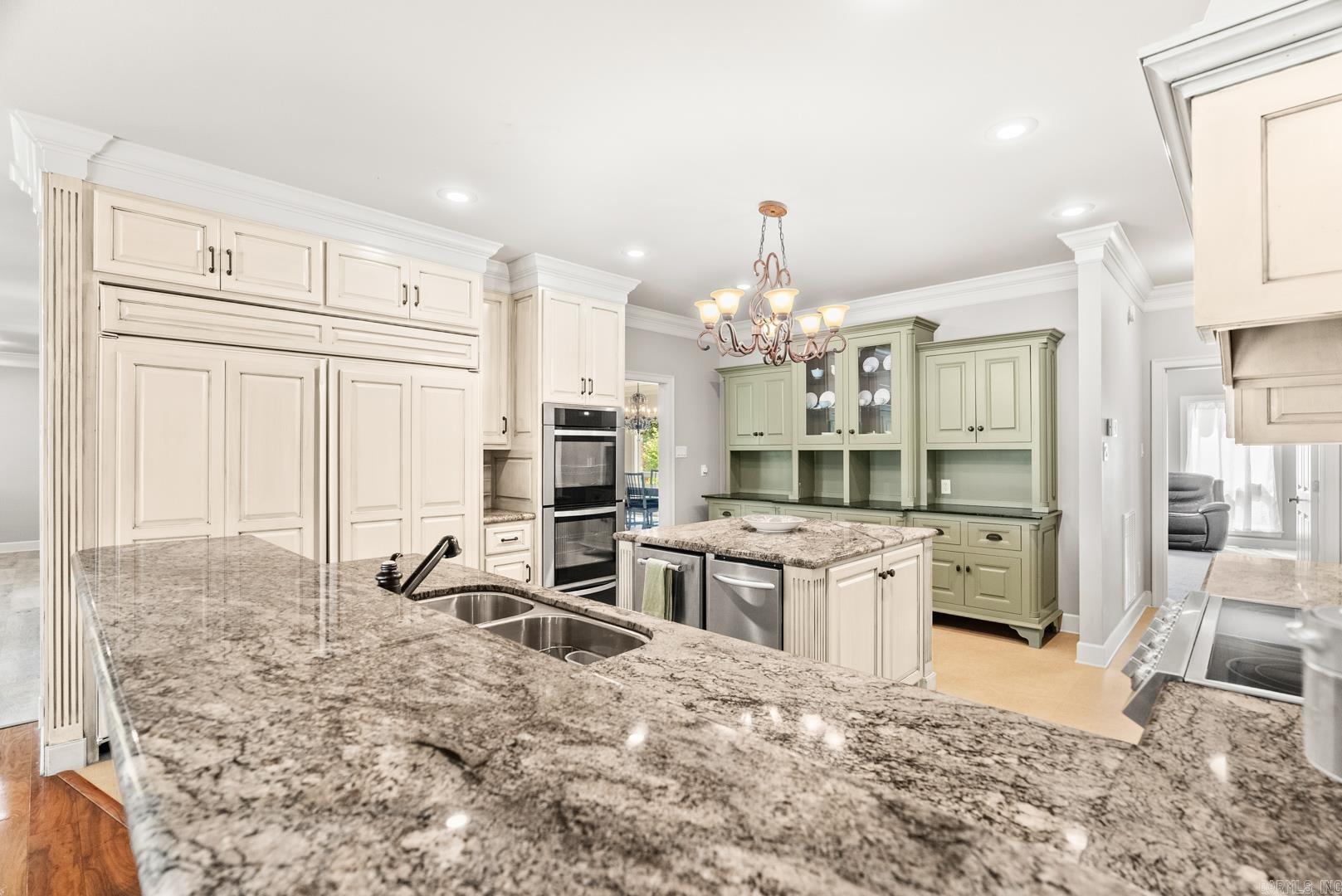 DEER MEADOW - Residential