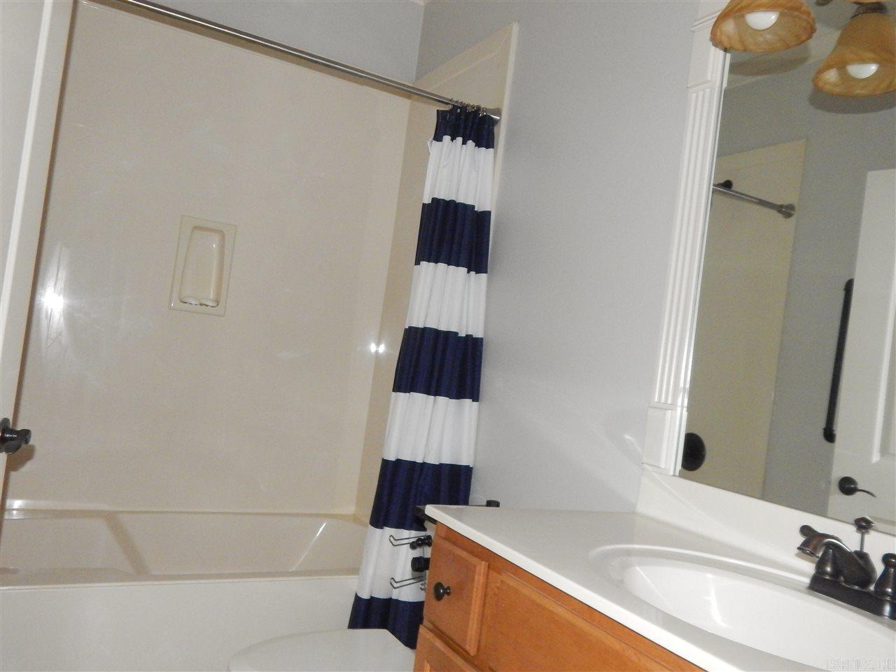 Lakeland Bay HPR - Residential Lease