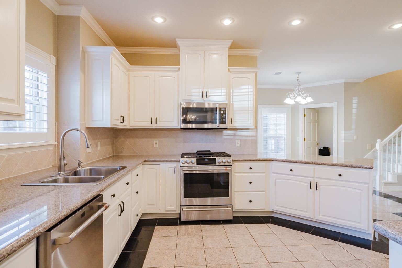 WESTPOINTE - Residential