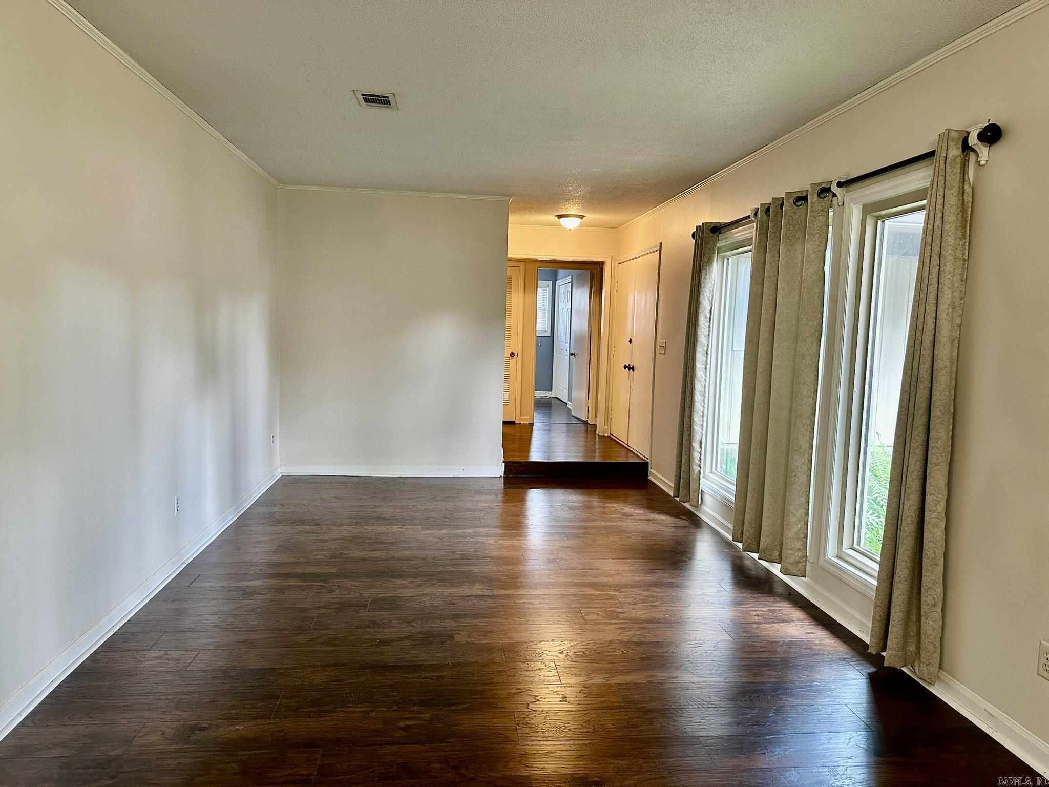 BEVERLY PLACE - Residential