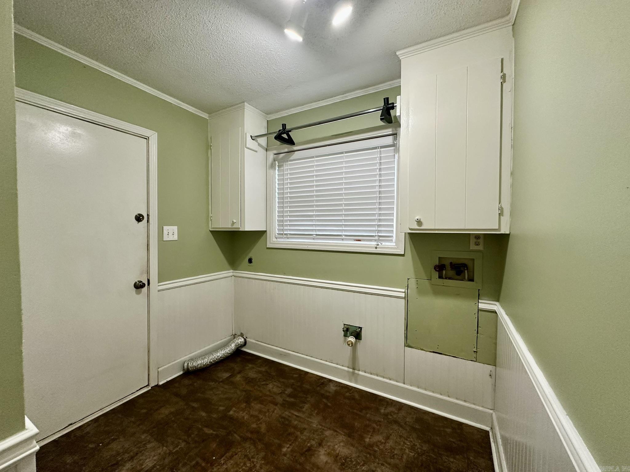BEVERLY PLACE - Residential