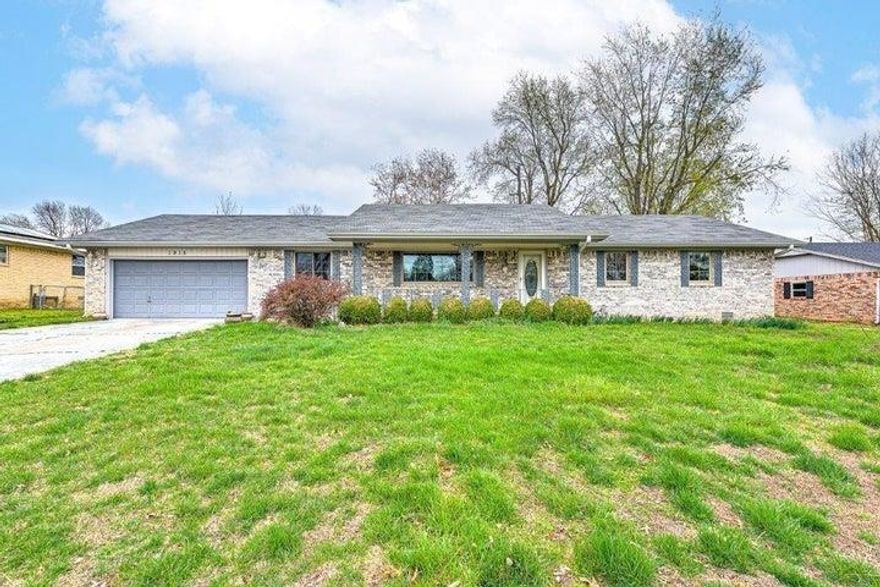 3 bedroom 2 bath home on .32 acres. Nice older home in quiet neighborhood.  Sold before entering CARMLS