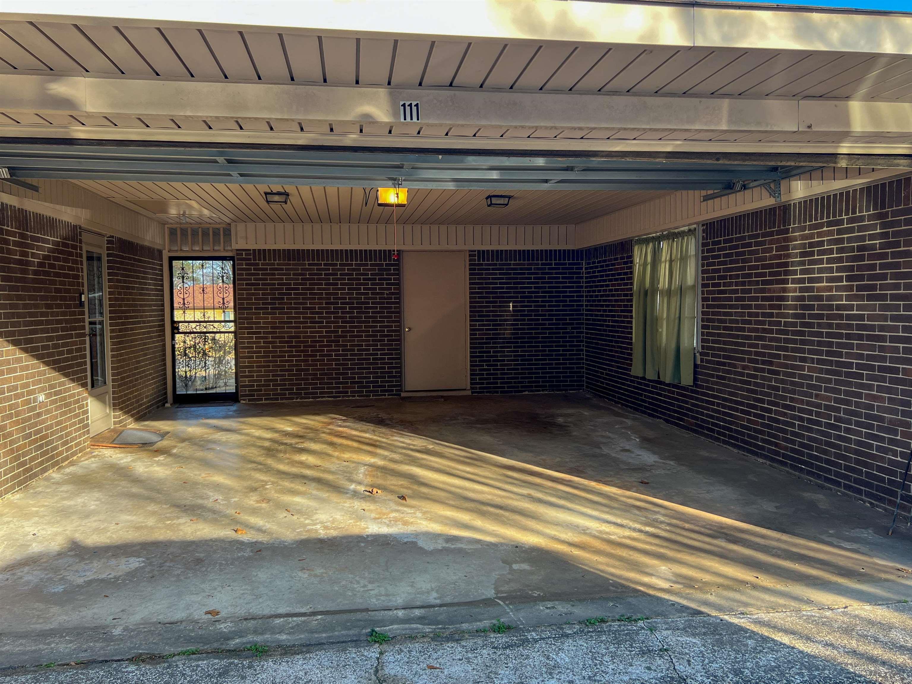 LEEWOOD ADDN - Residential