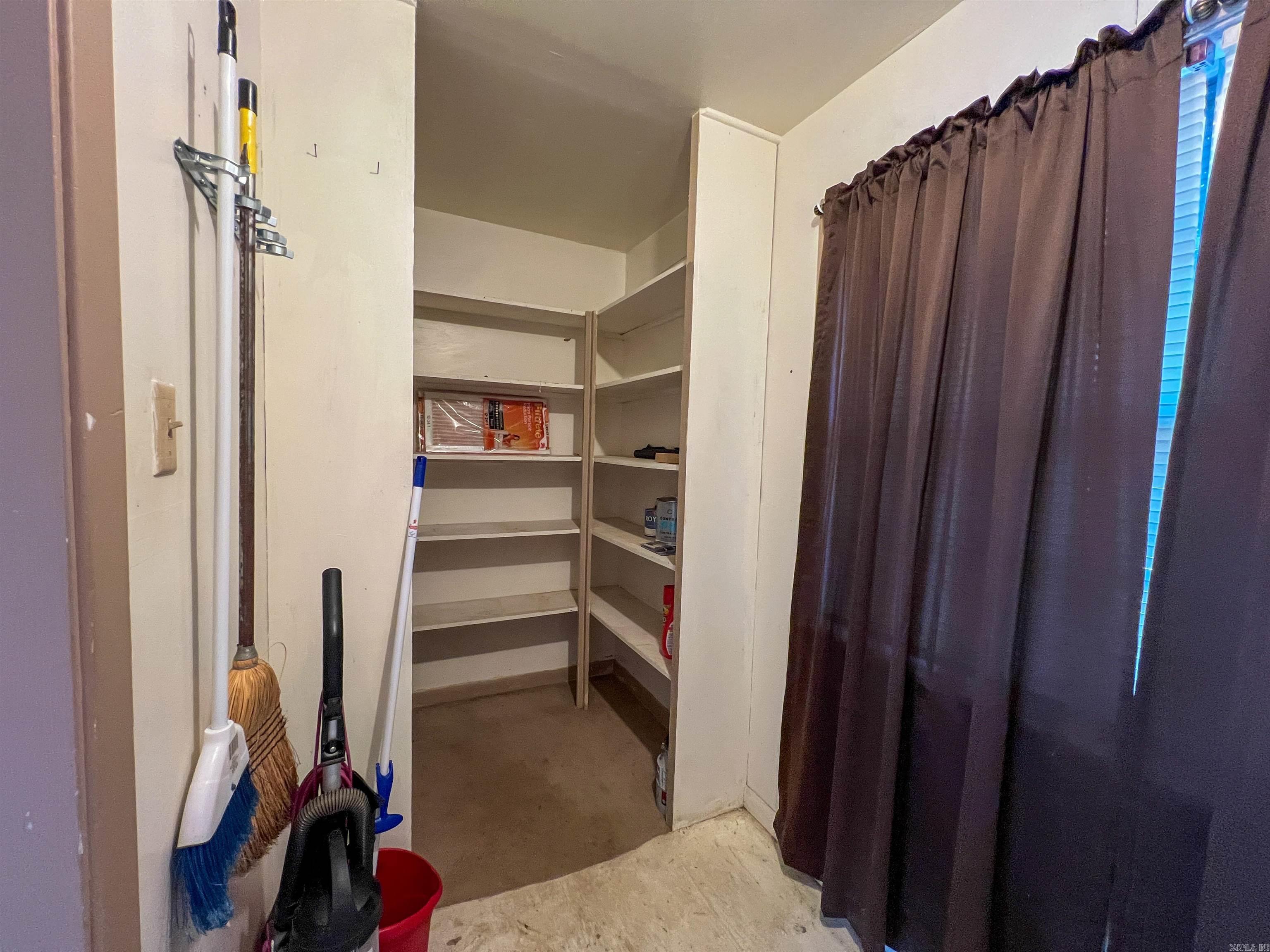 LEEWOOD ADDN - Residential