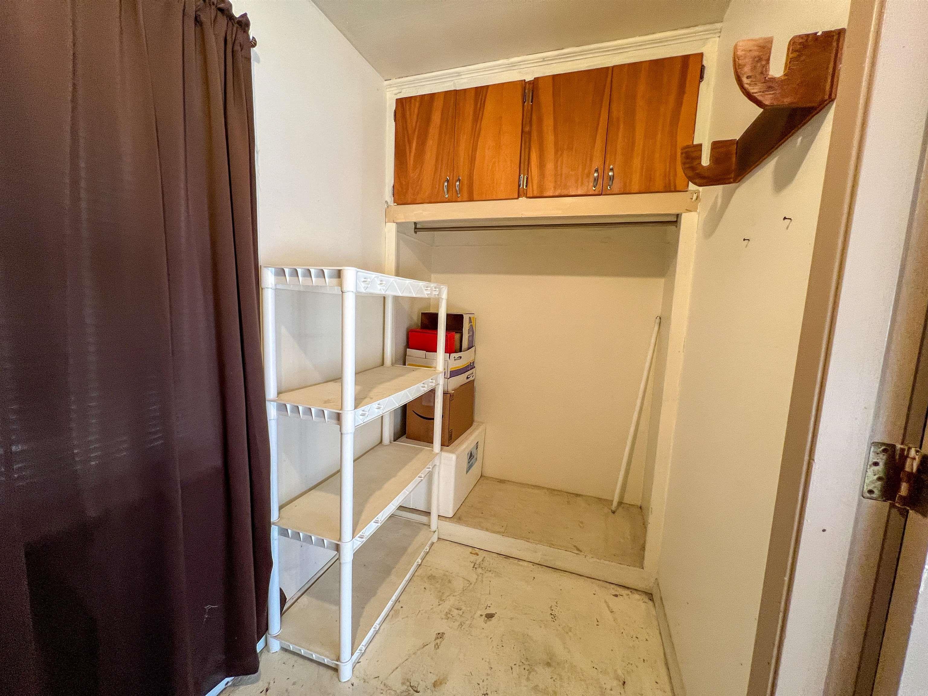 LEEWOOD ADDN - Residential