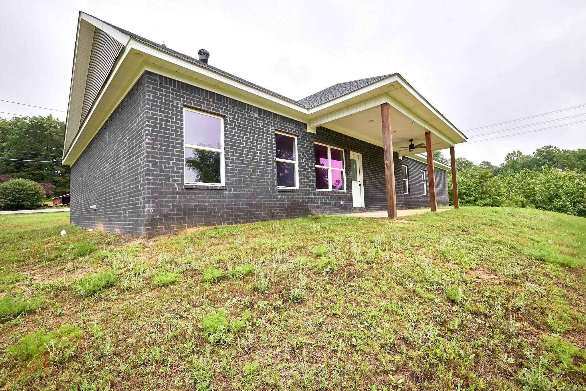 LYDIA'S PLACE - Residential