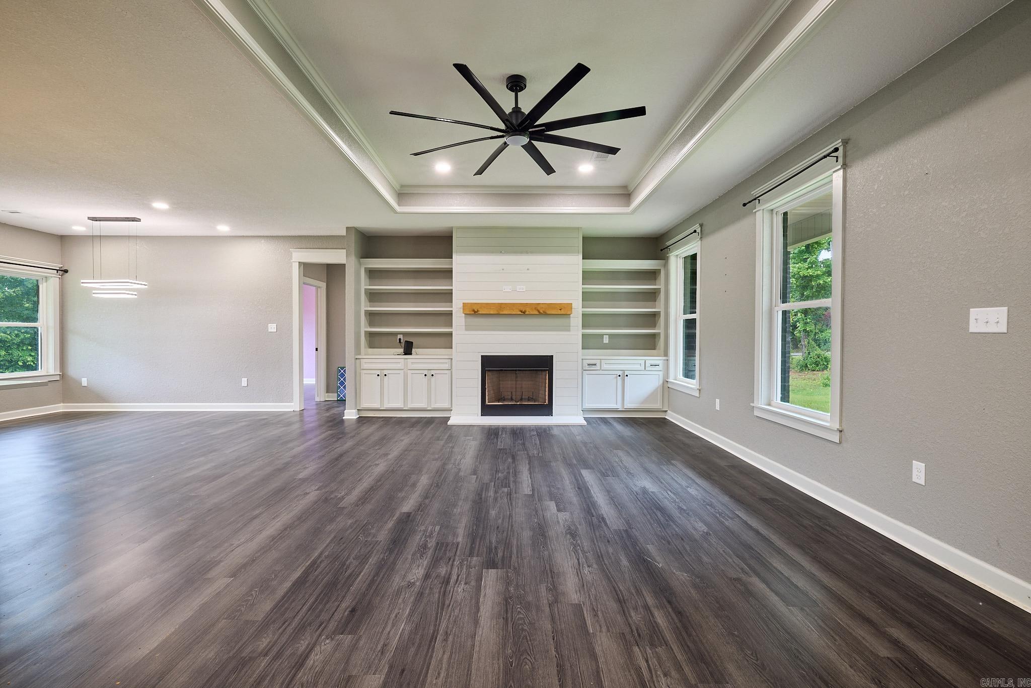 LYDIA'S PLACE - Residential
