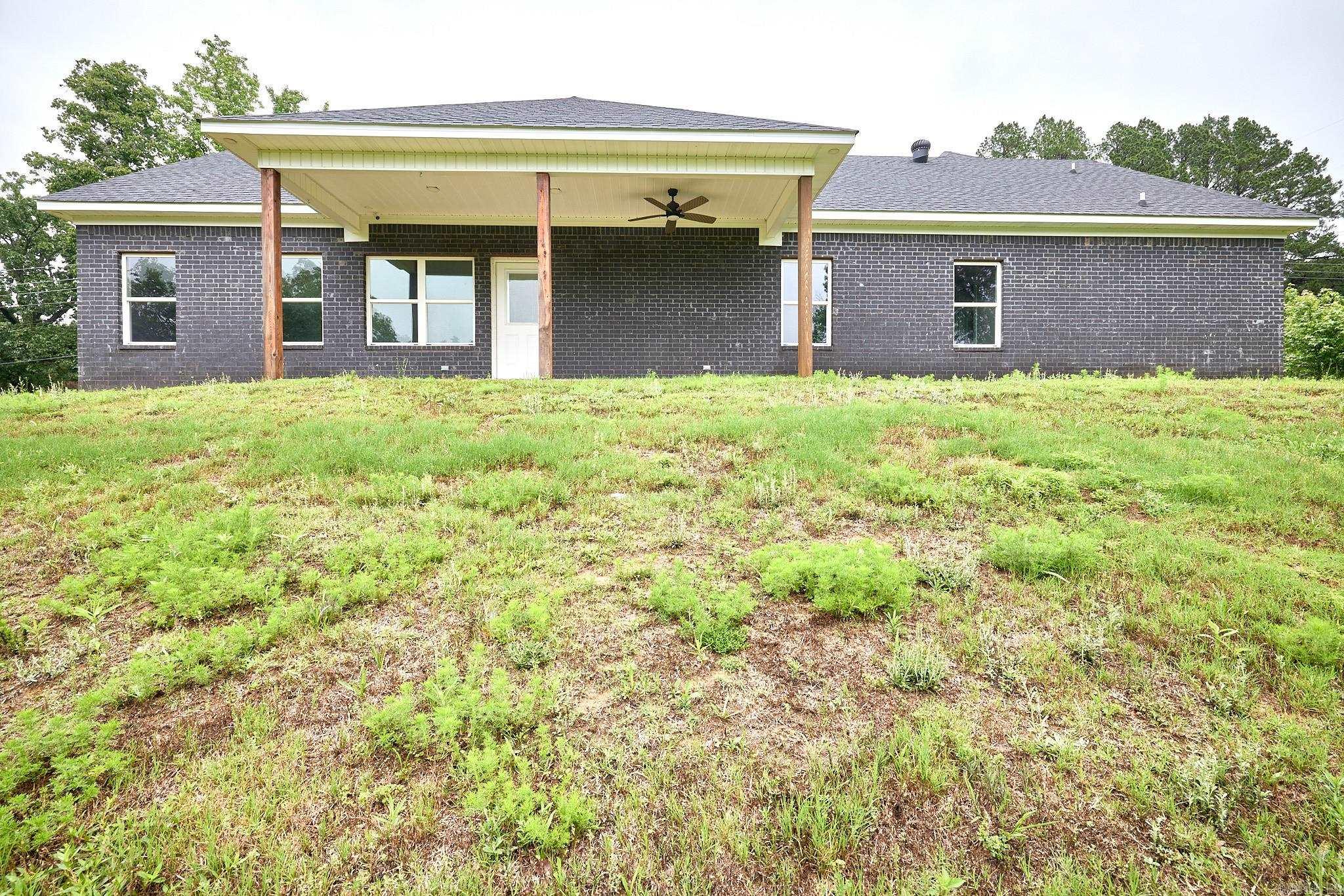 LYDIA'S PLACE - Residential